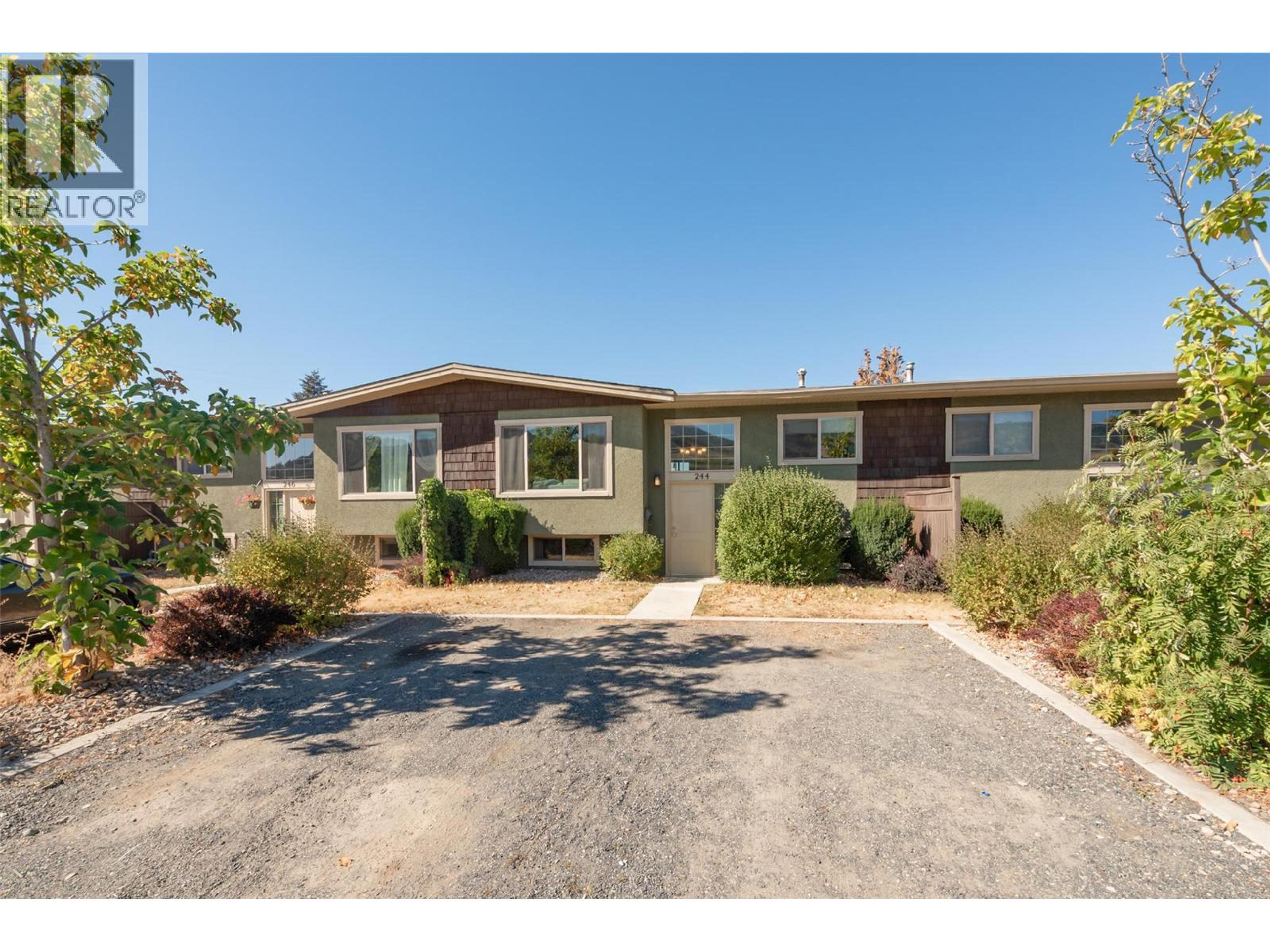 244 Prior Road S, Kelowna - Exteriors - Photo 2