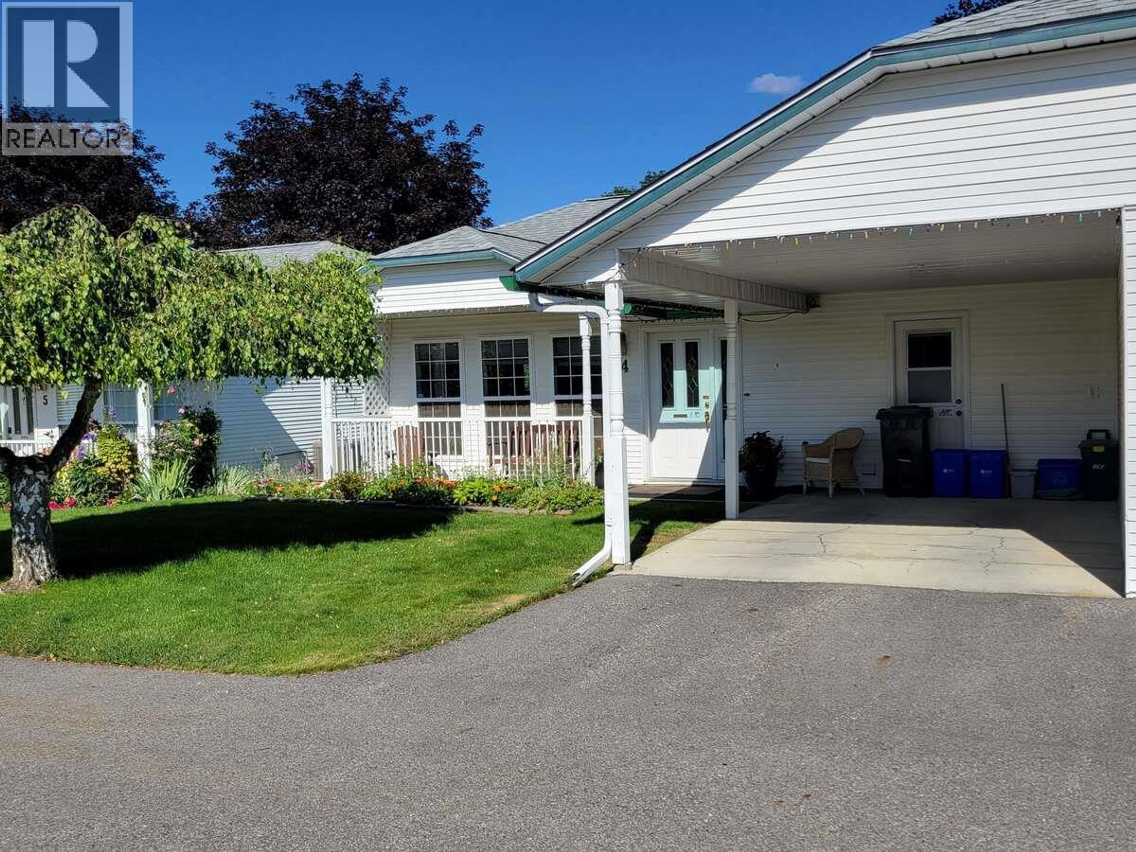 3620 Patten Drive, Armstrong - Exteriors - Photo 2