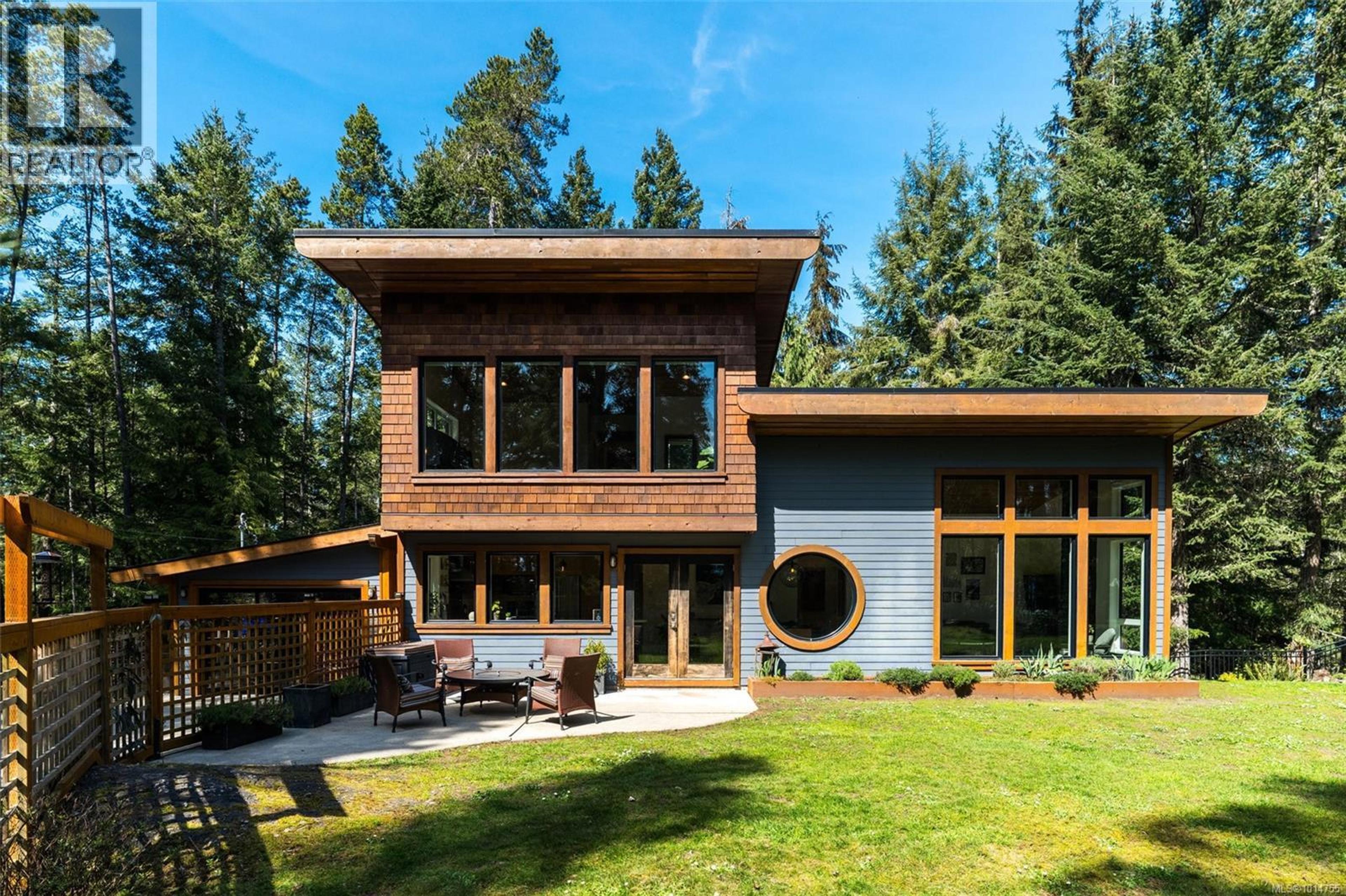 2405 Carpenter Rd, Sooke - Exteriors - Photo 6
