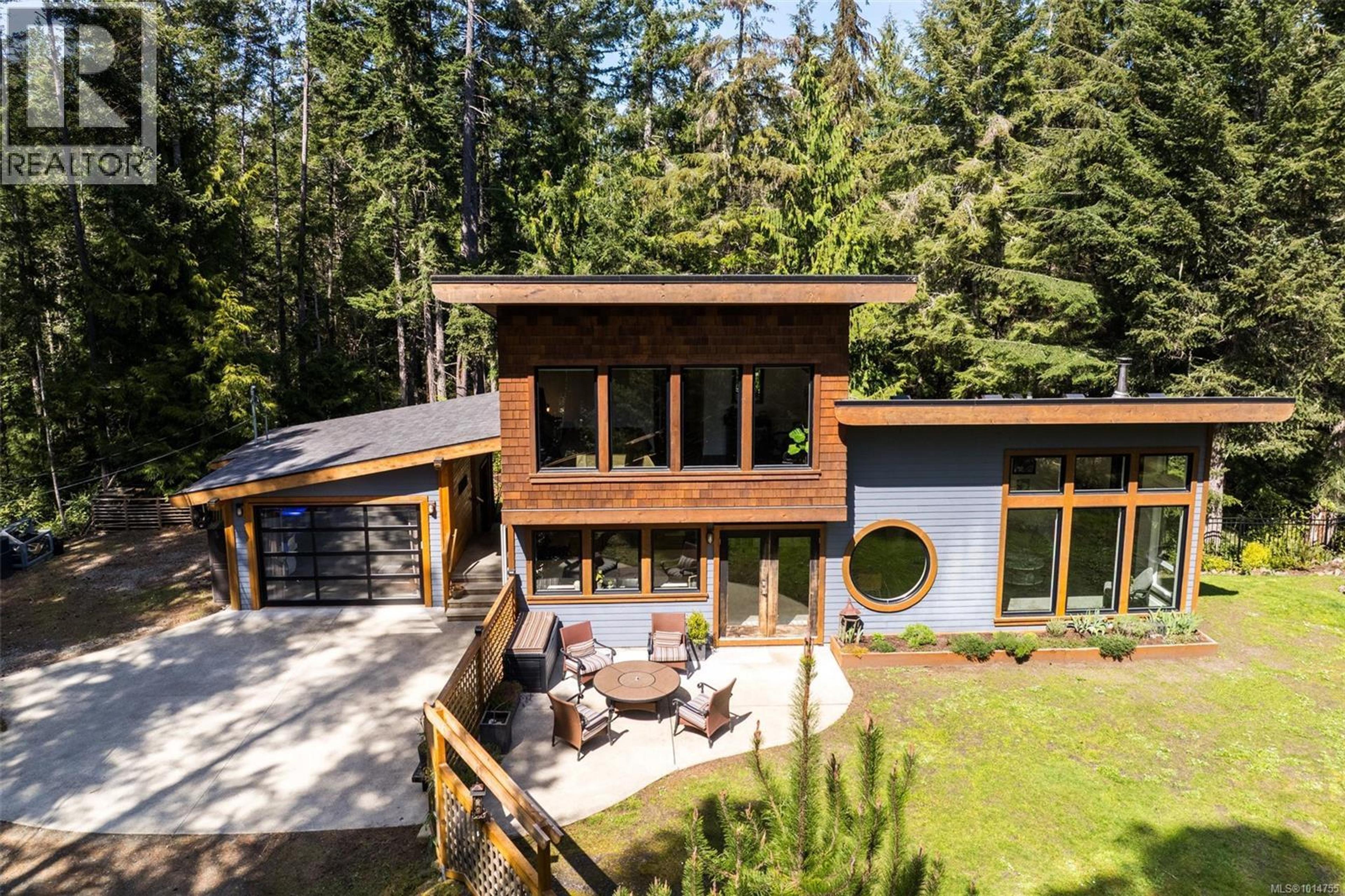 2405 Carpenter Rd, Sooke - Exteriors - Drone/Aerial View - Photo 8