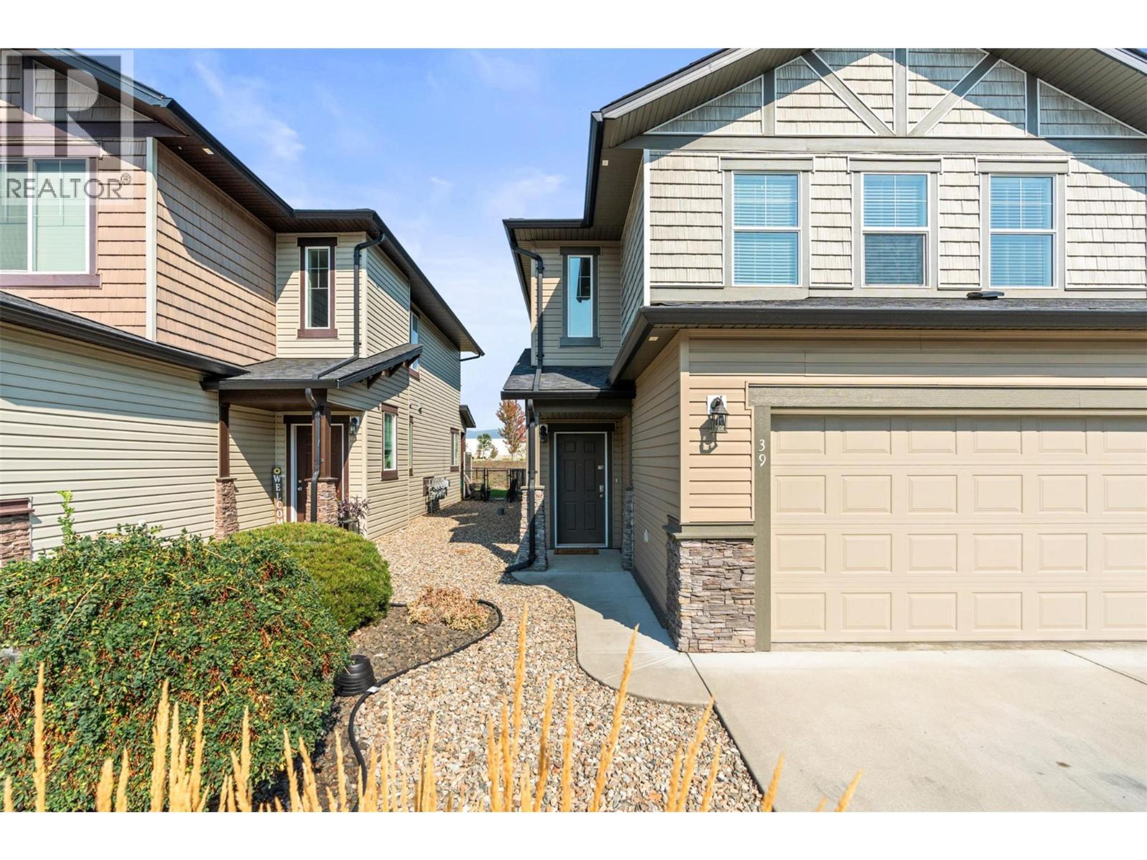 6900 Marshall Road, Vernon - Exteriors - Photo 5