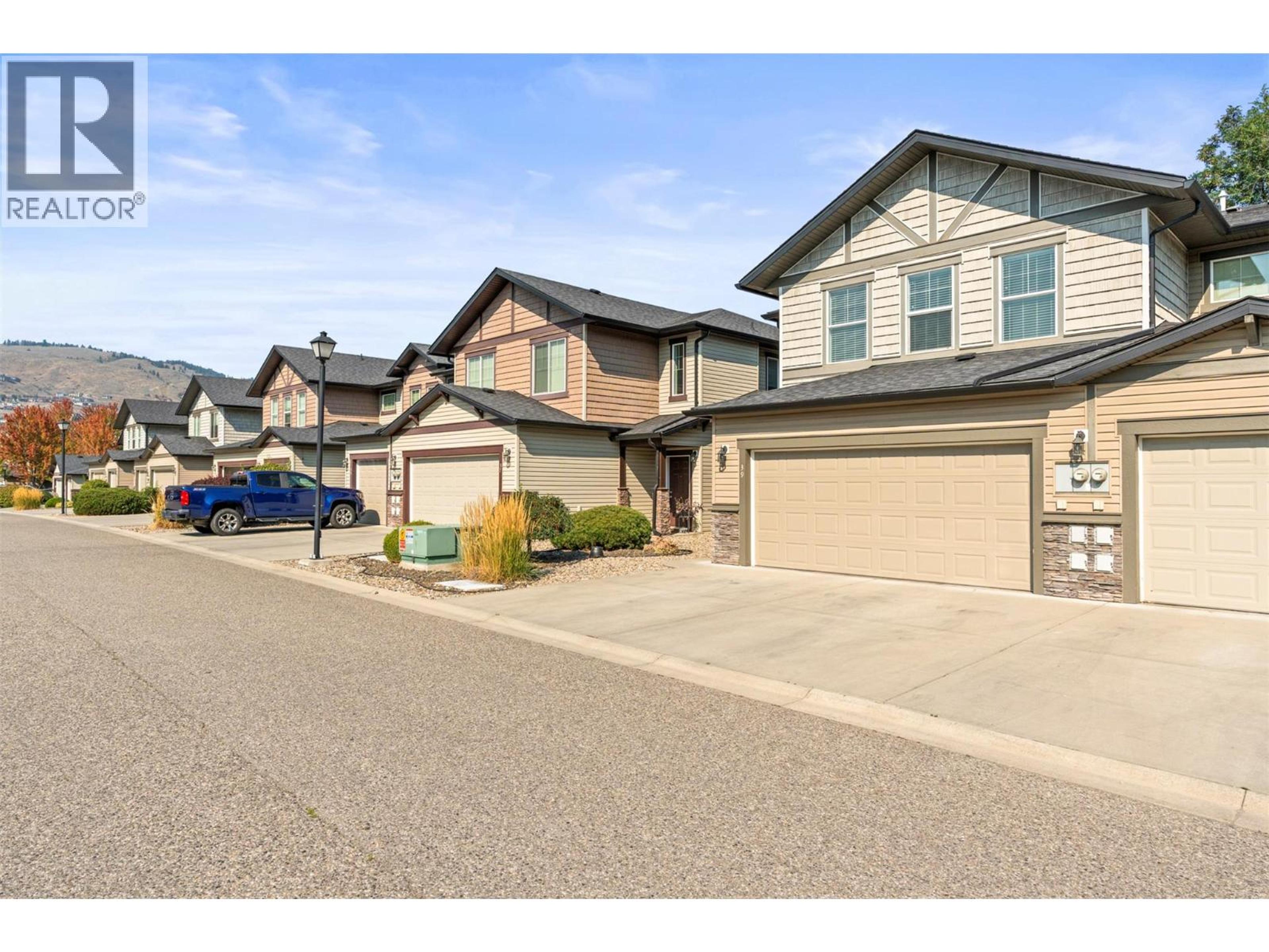 6900 Marshall Road, Vernon - Exteriors - Full Complex View - Photo 7