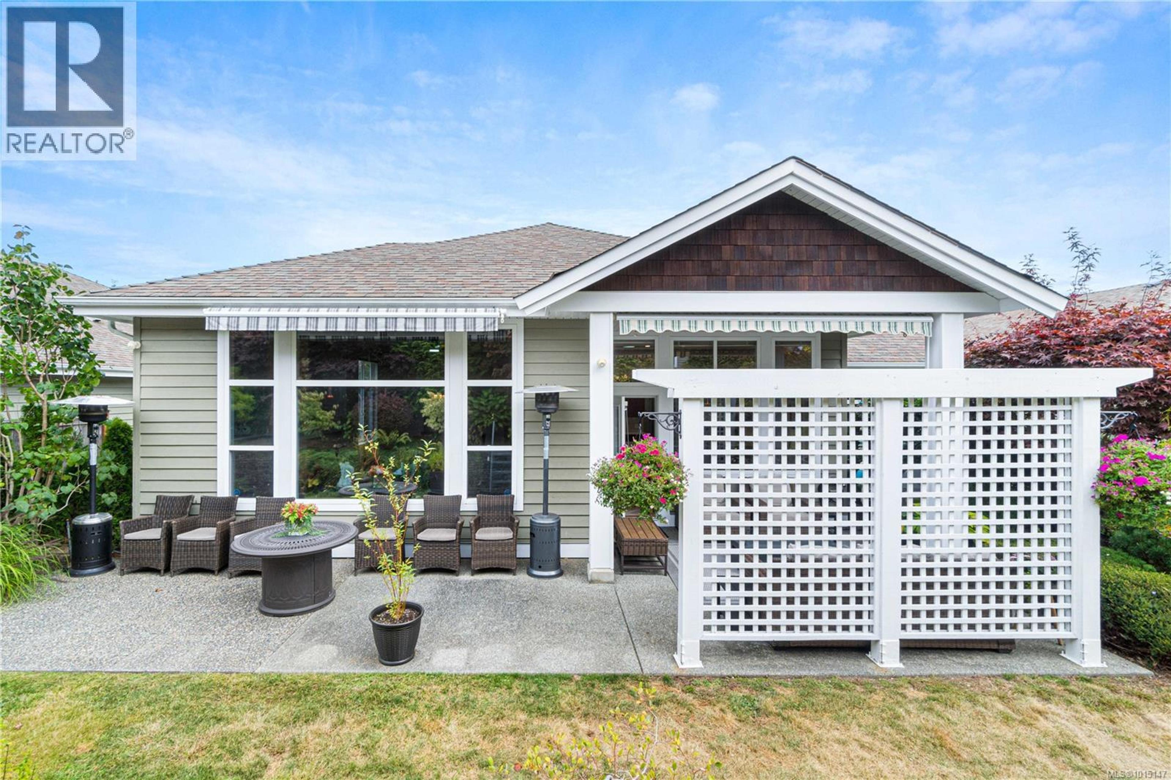 1416 Saturna Dr, Parksville - Exteriors - Photo 1