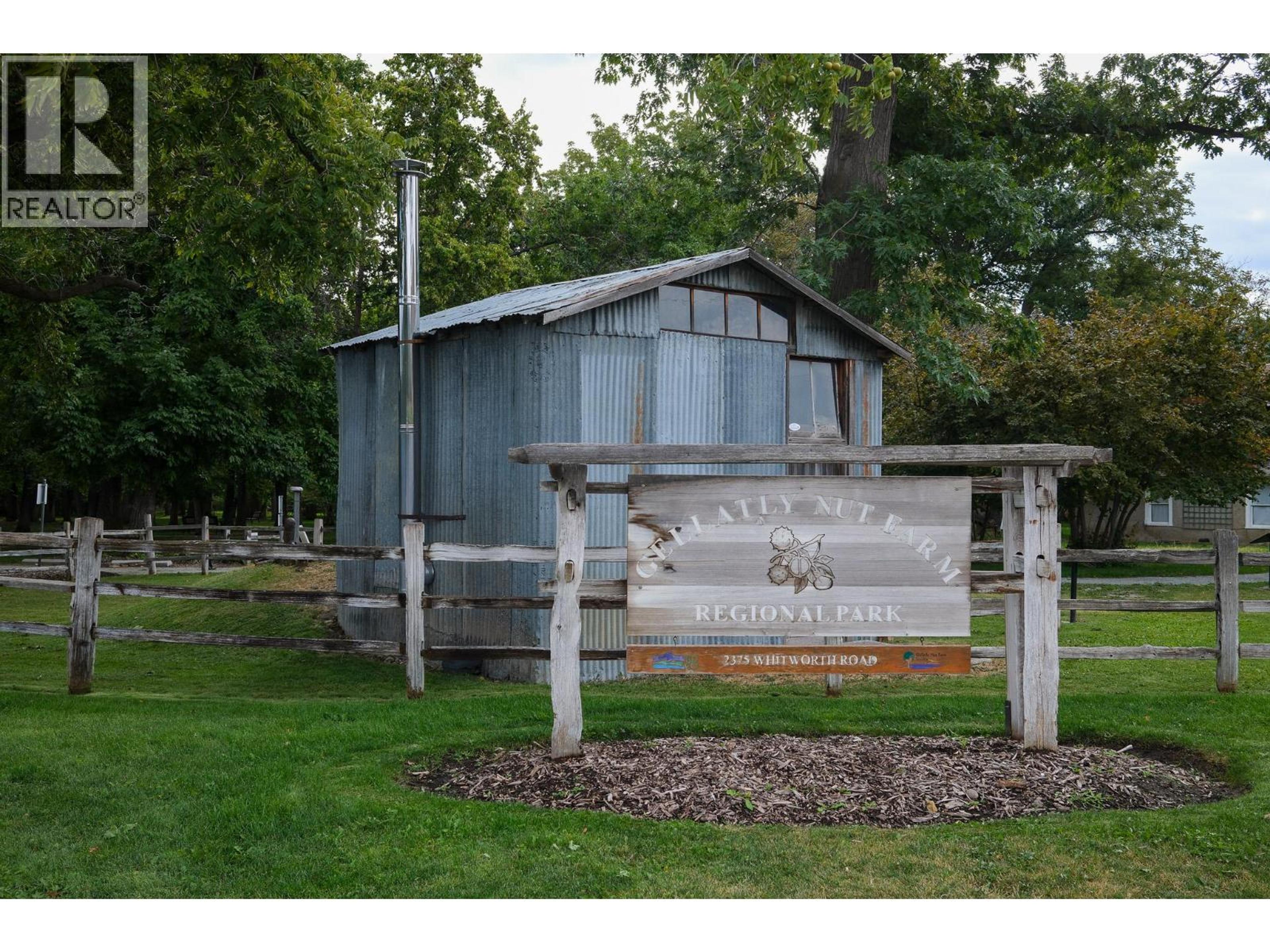 4215 Gellatly Road S, West Kelowna - Exteriors - Photo 8