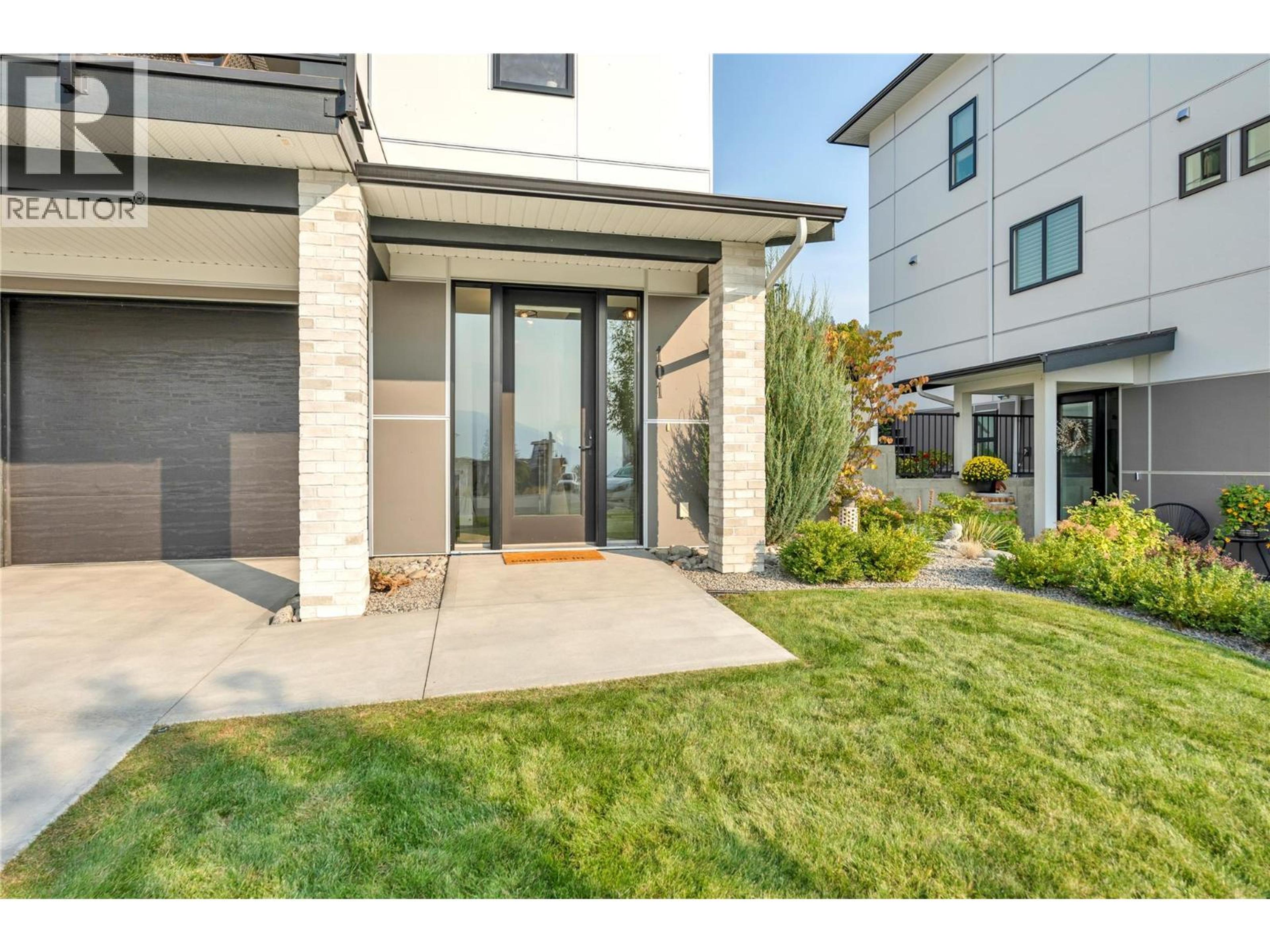 1001 Antler Drive, Penticton - Exteriors - Photo 2