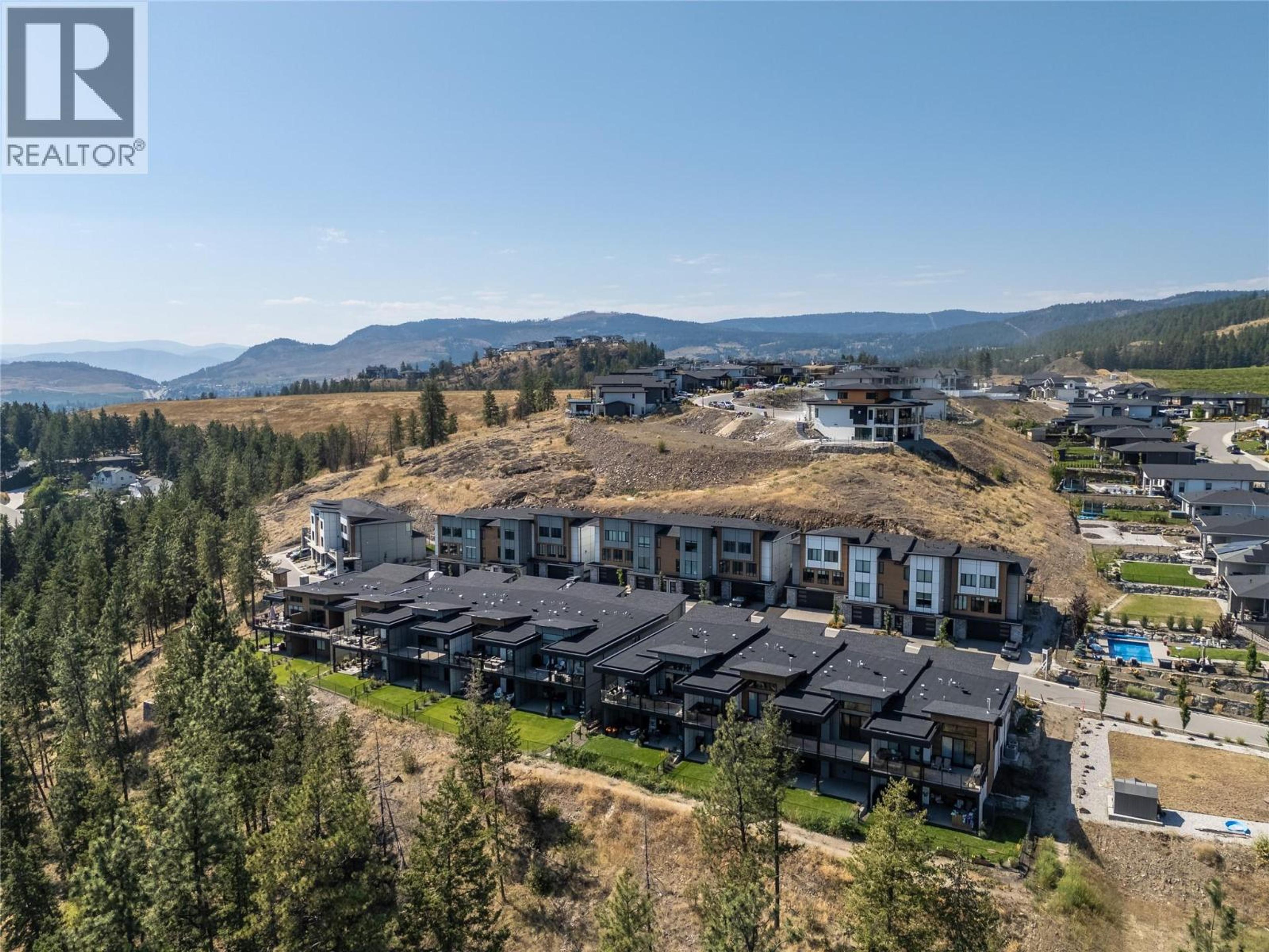 2835 Canyon Crest Drive, West Kelowna - Exteriors - Full Complex View, Drone/Aerial View - Photo 2