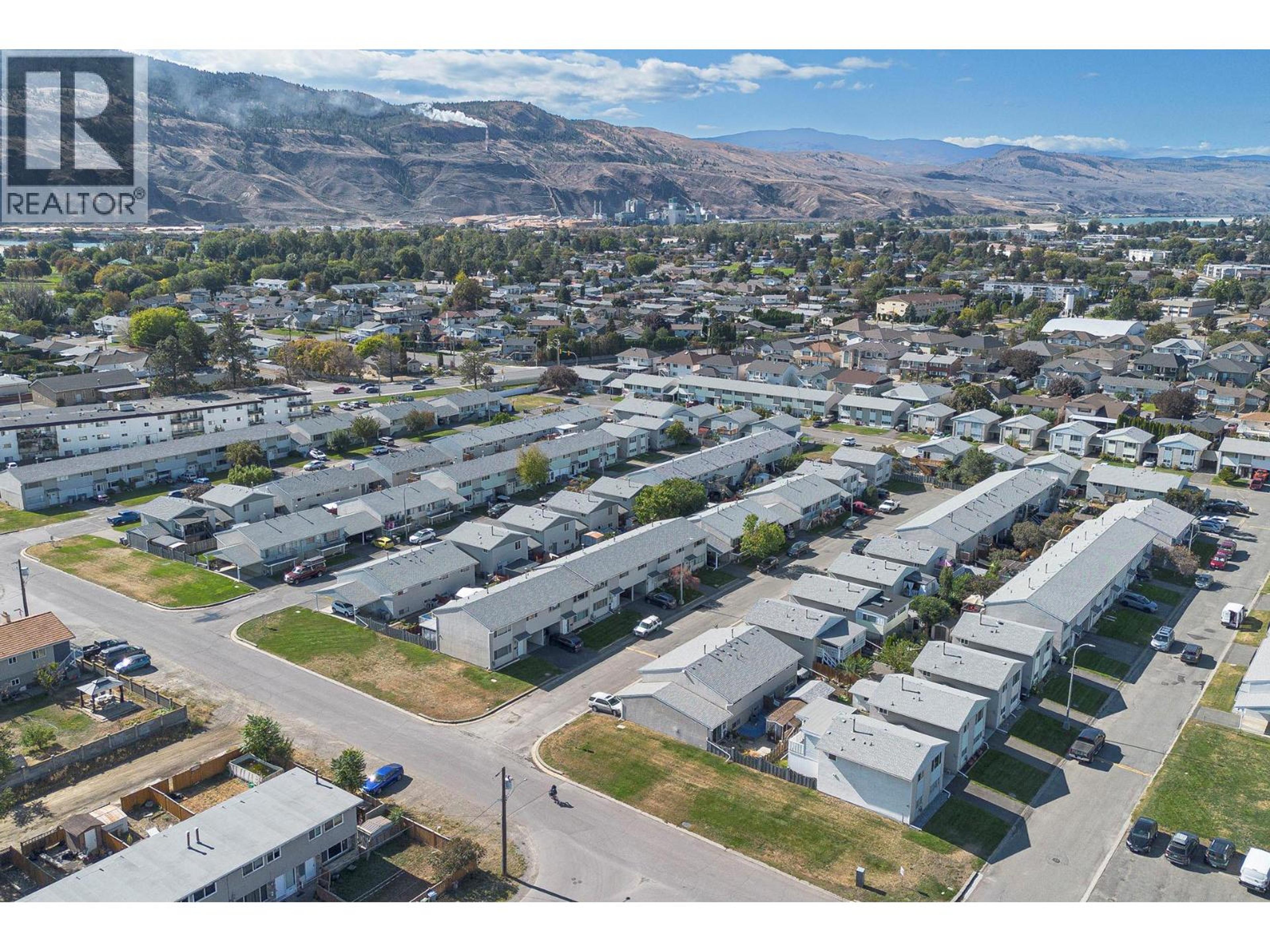 800 VALHALLA Drive, Kamloops - Exteriors - Full Complex View, Drone/Aerial View - Photo 4