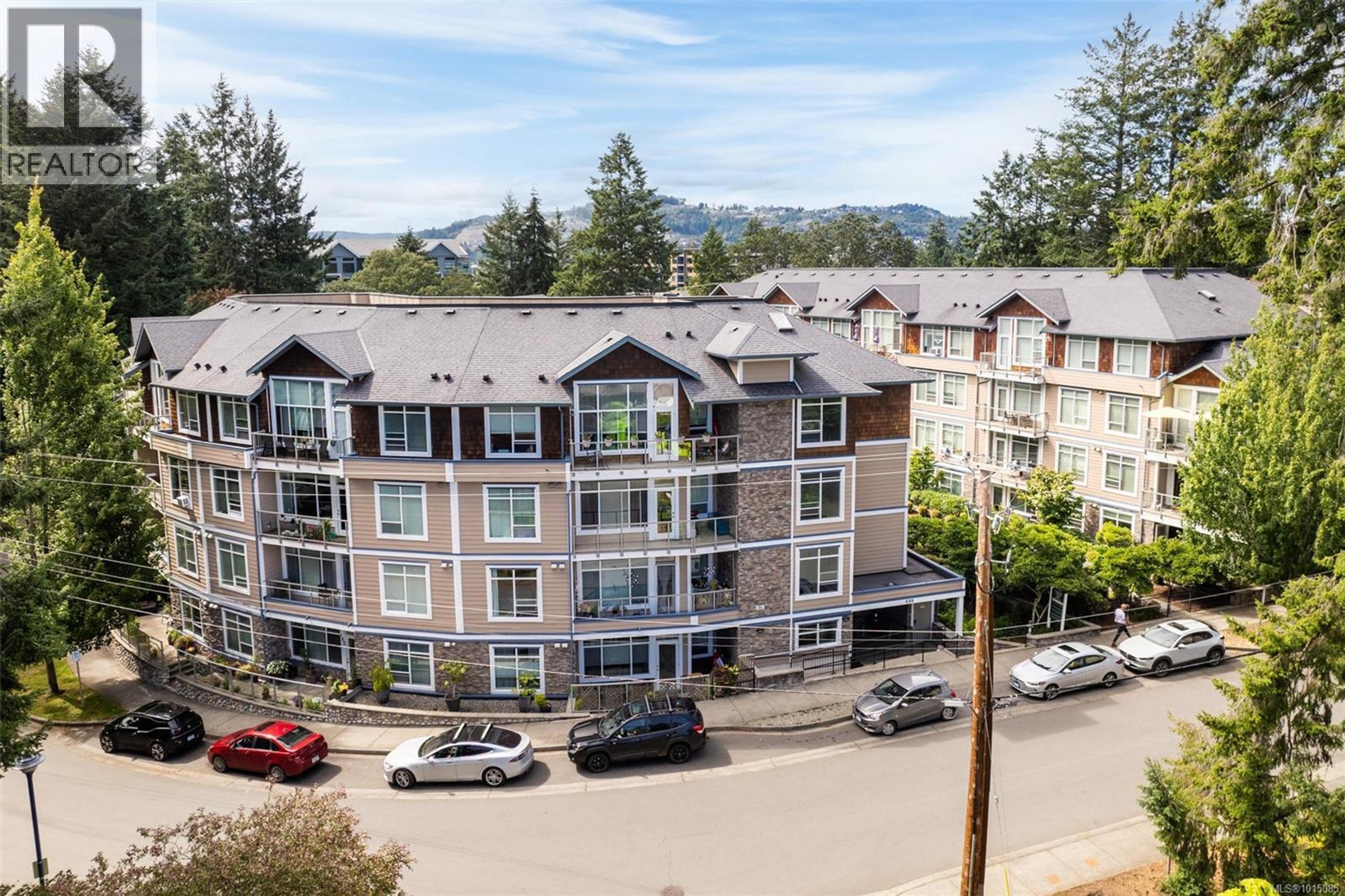 608 Fairway Ave, Langford - Exteriors - Full Complex View - Photo 7