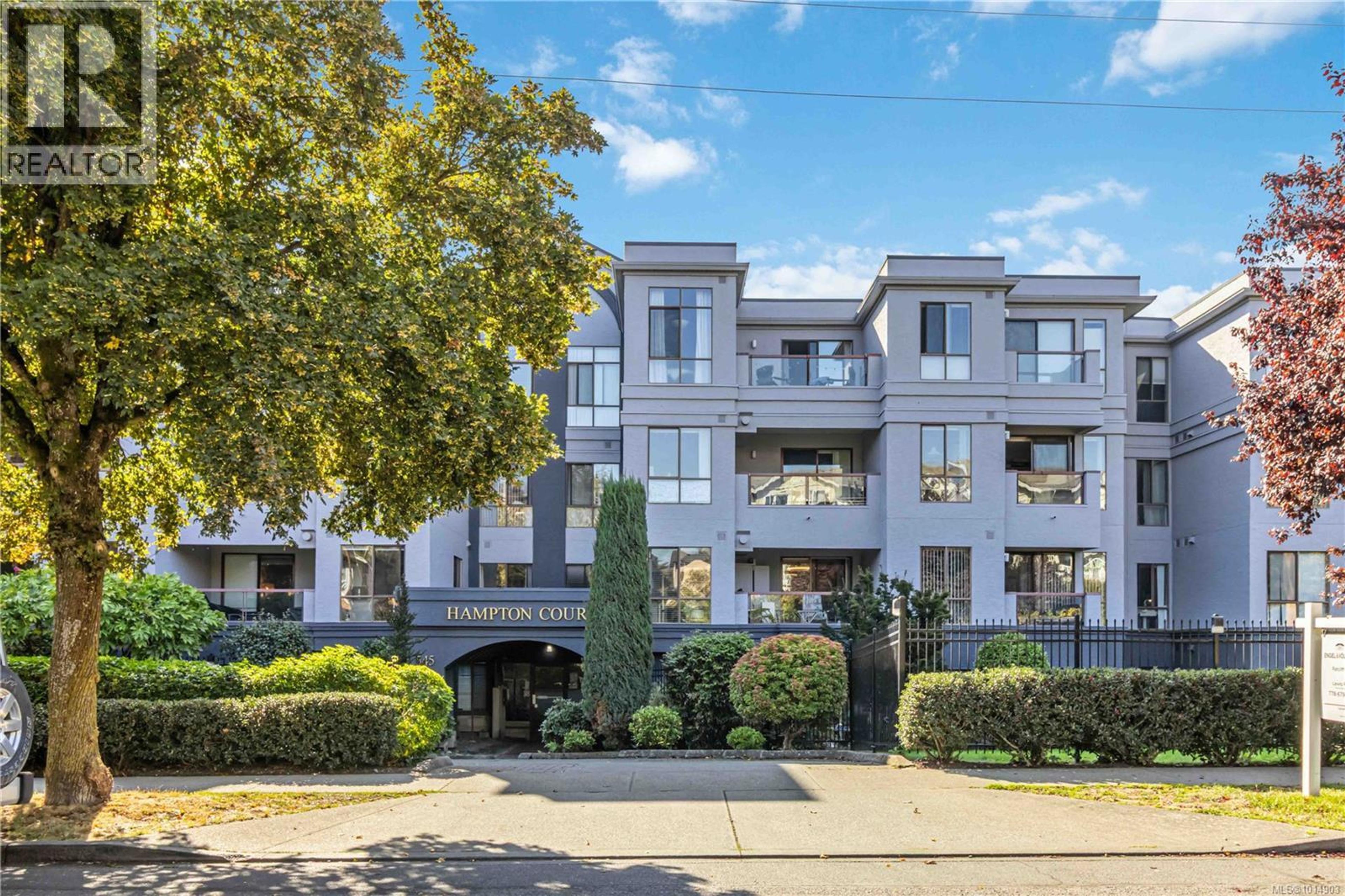 545 Manchester Rd, Victoria - Exteriors - Full Complex View - Photo 3