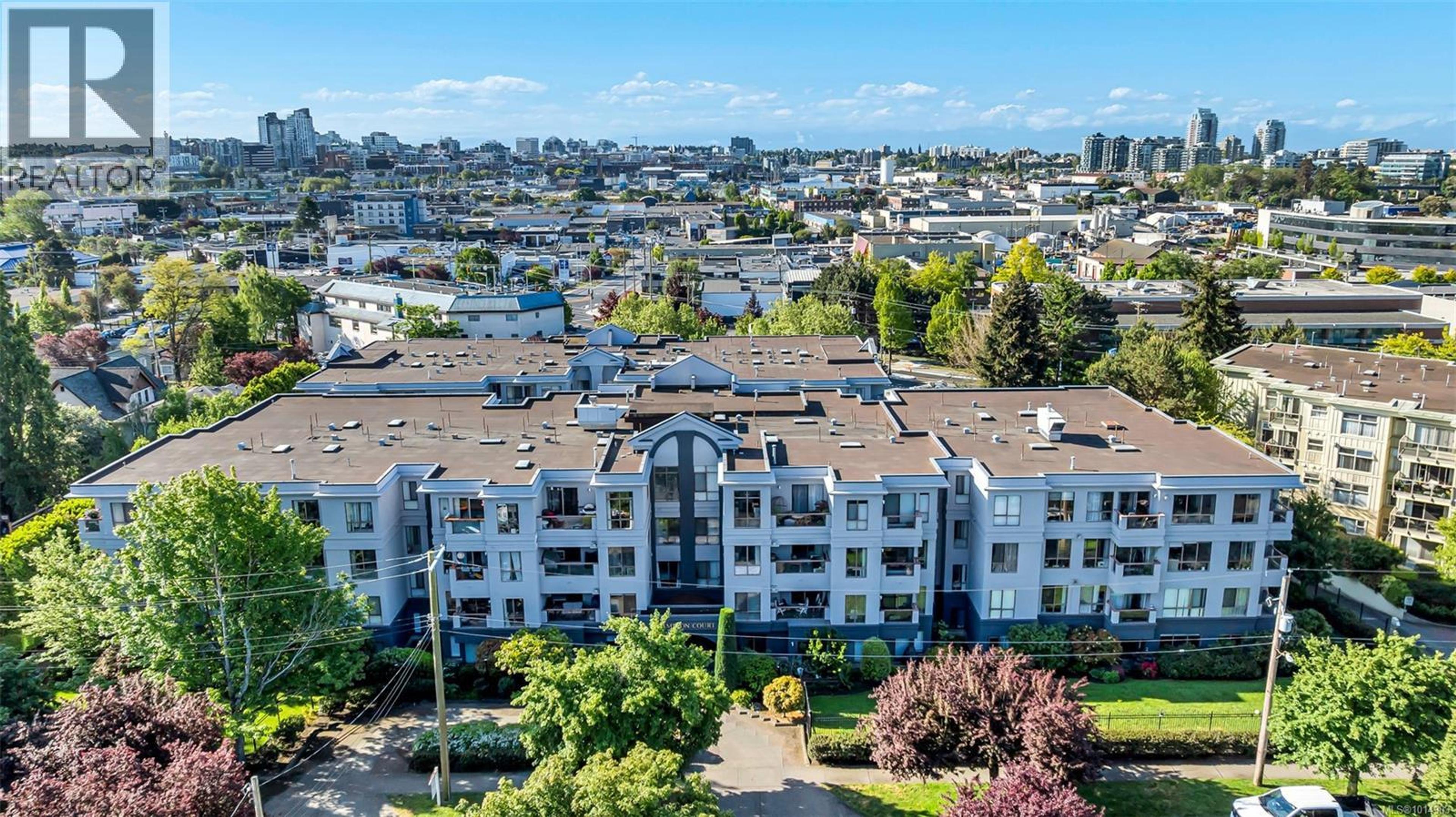 545 Manchester Rd, Victoria - Exteriors - Full Complex View, Drone/Aerial View - Photo 4