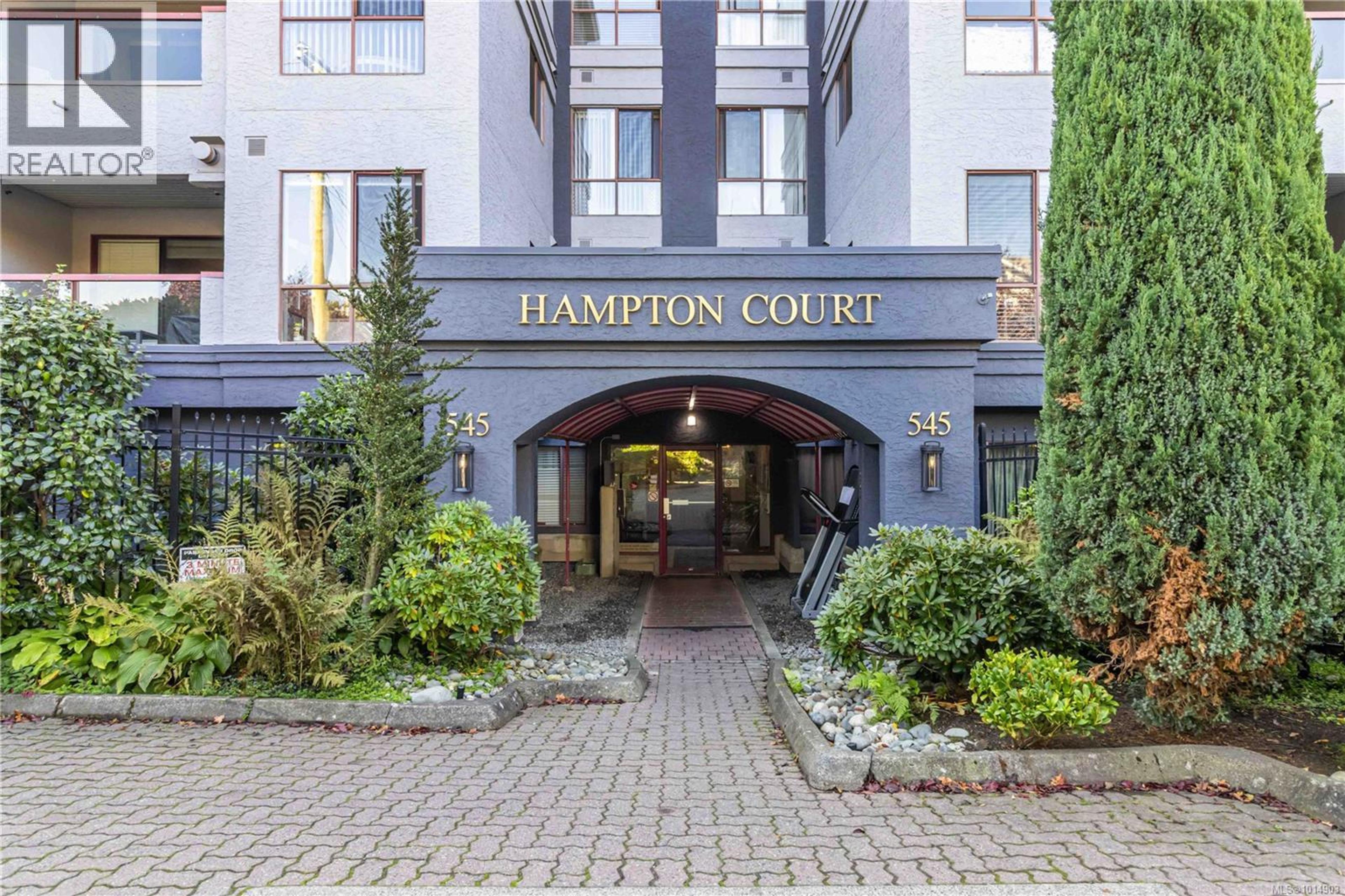 545 Manchester Rd, Victoria - Exteriors - Photo 5