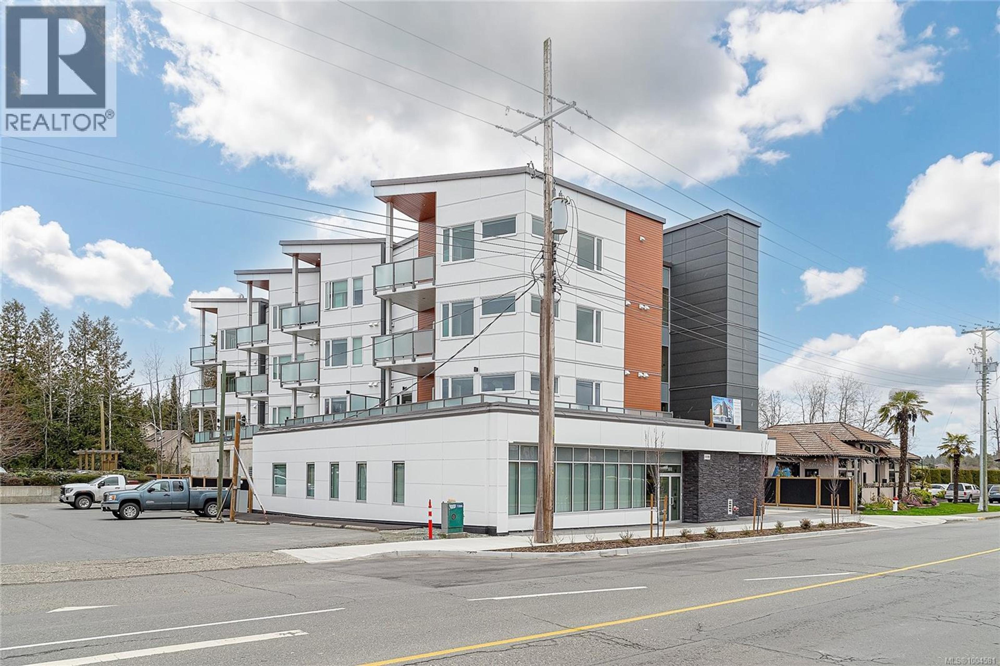 7098 Wallace Dr, Central Saanich - Exteriors - Full Complex View - Photo 1