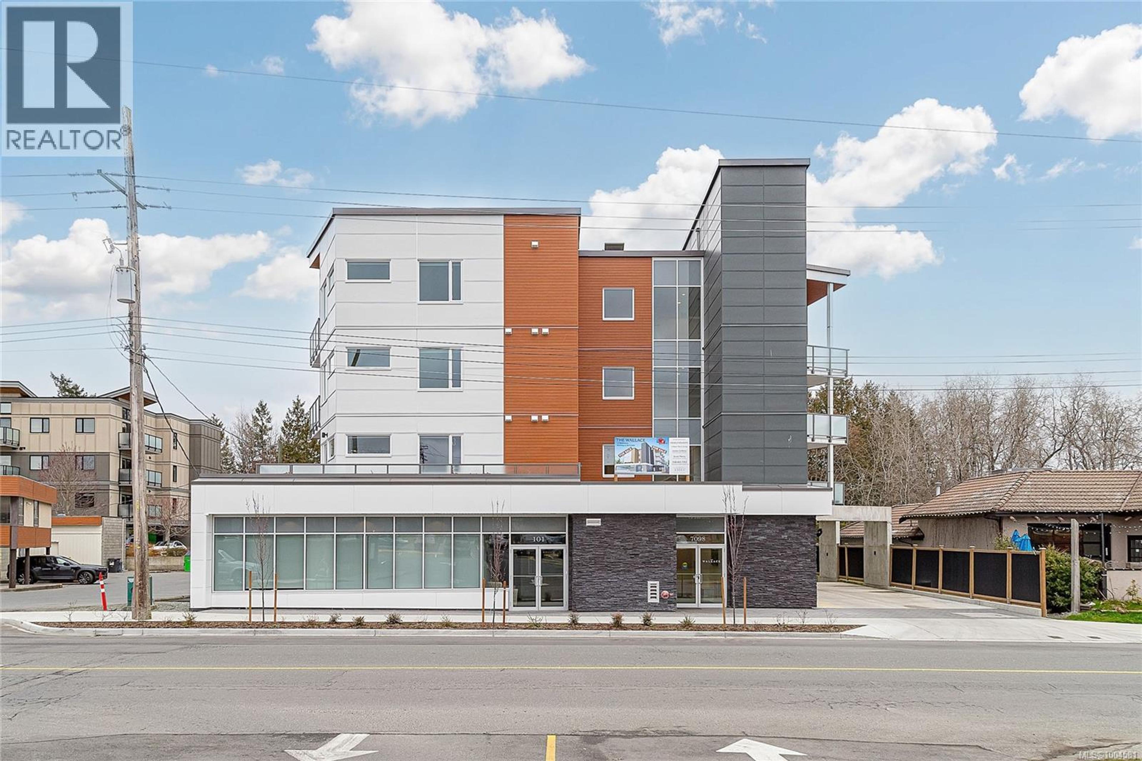 7098 Wallace Dr, Central Saanich - Exteriors - Full Complex View - Photo 4