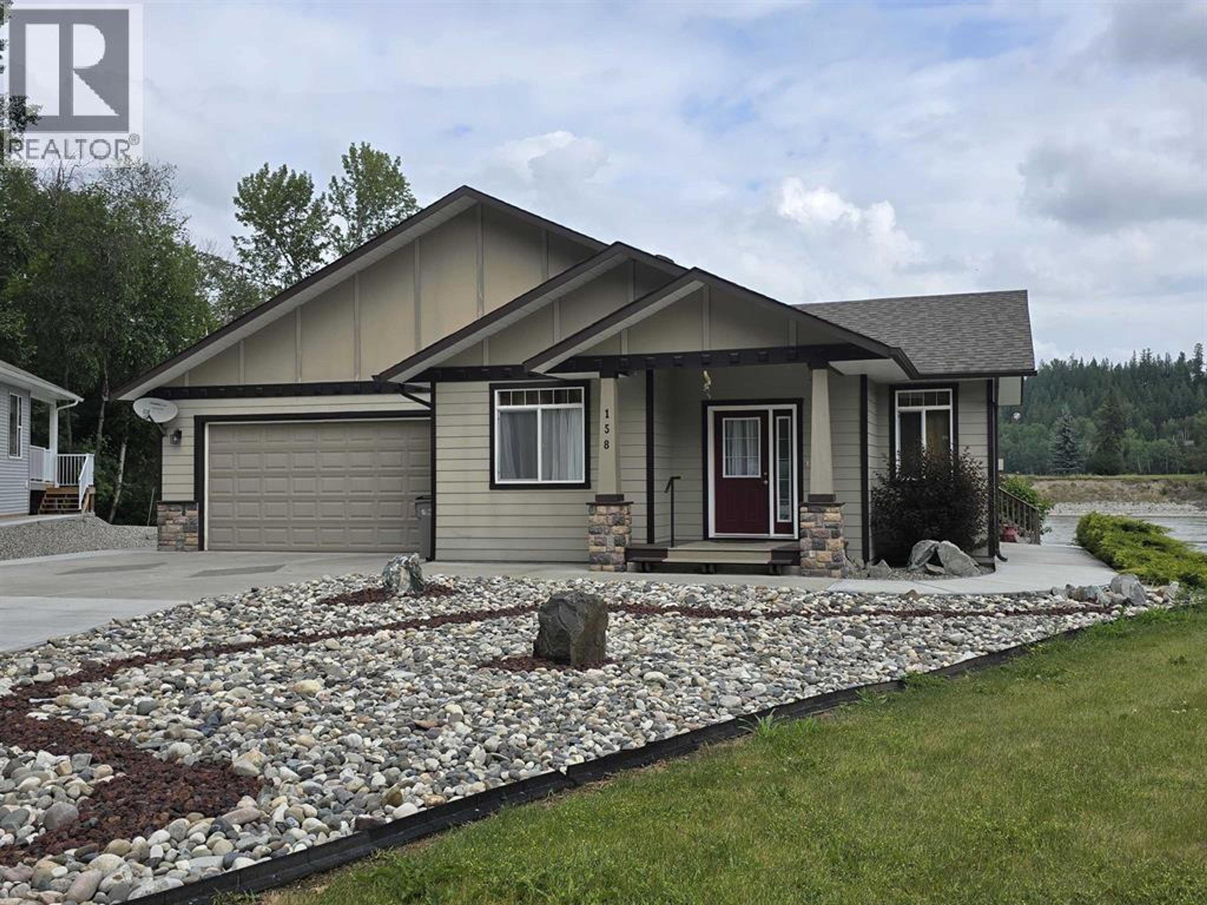 1702 DYKE ROAD, Quesnel - Exteriors - Photo 1