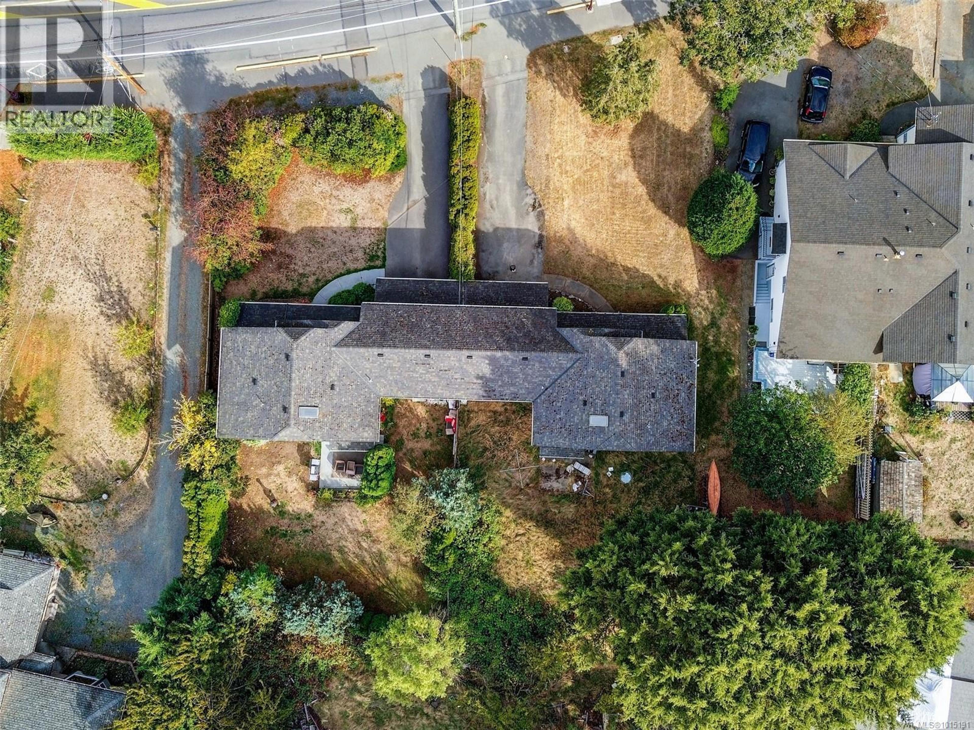1031 Goldstream Ave, Langford - Exteriors - Drone/Aerial View - Photo 8