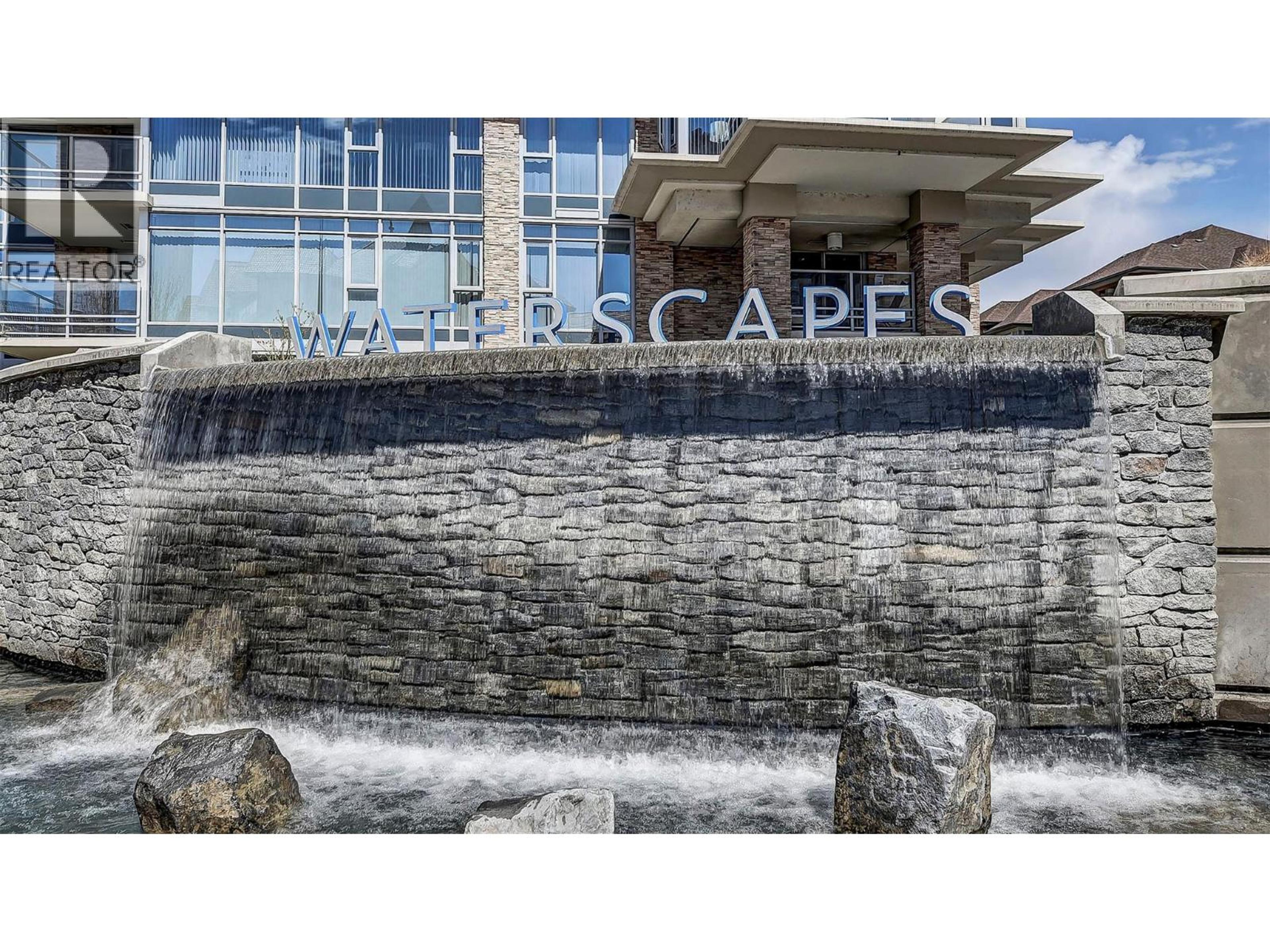 1075 Sunset Drive, Kelowna - Exteriors - Photo 6