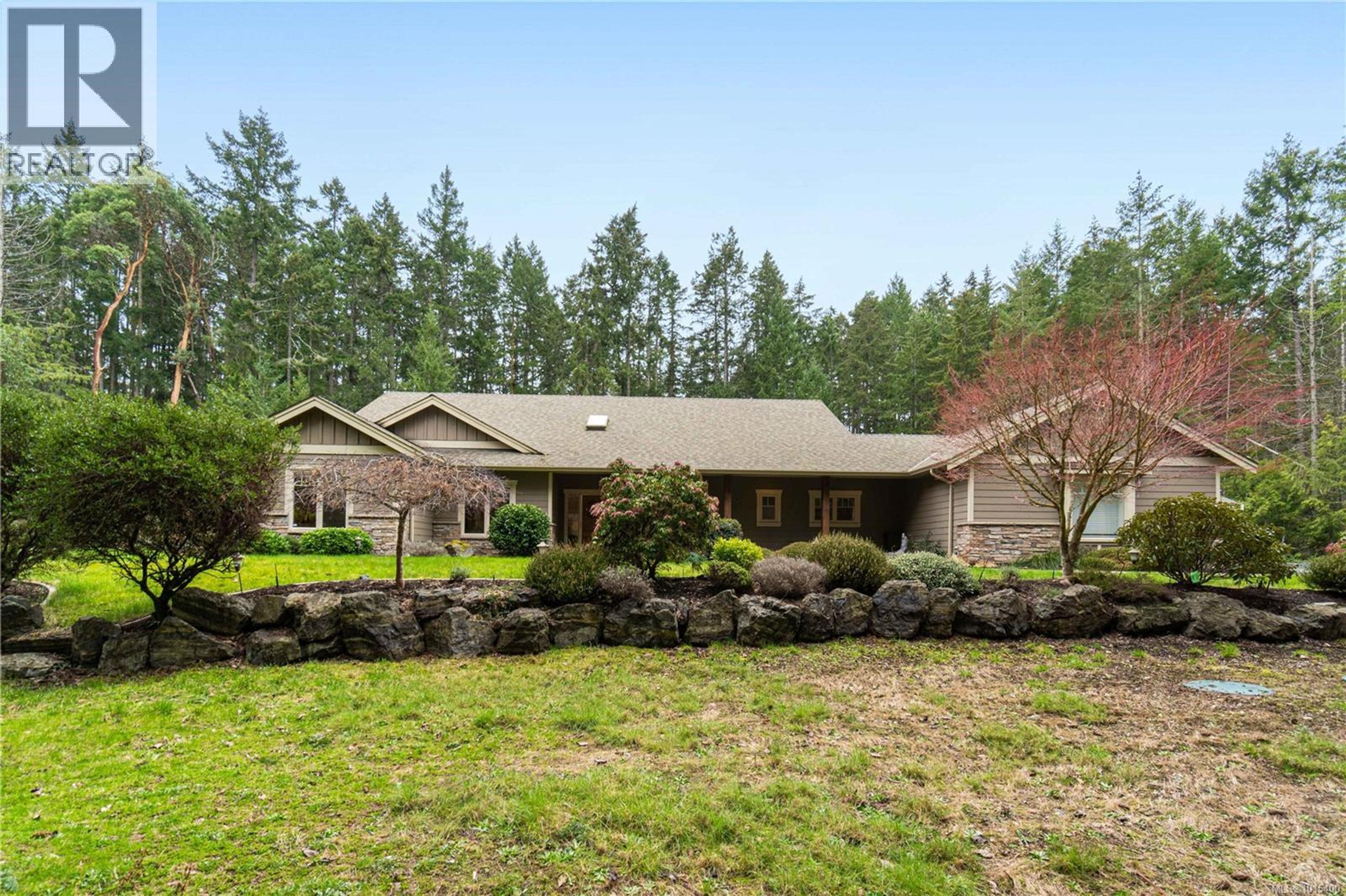 700 Wildgreen Way, Parksville - Exteriors - Photo 17