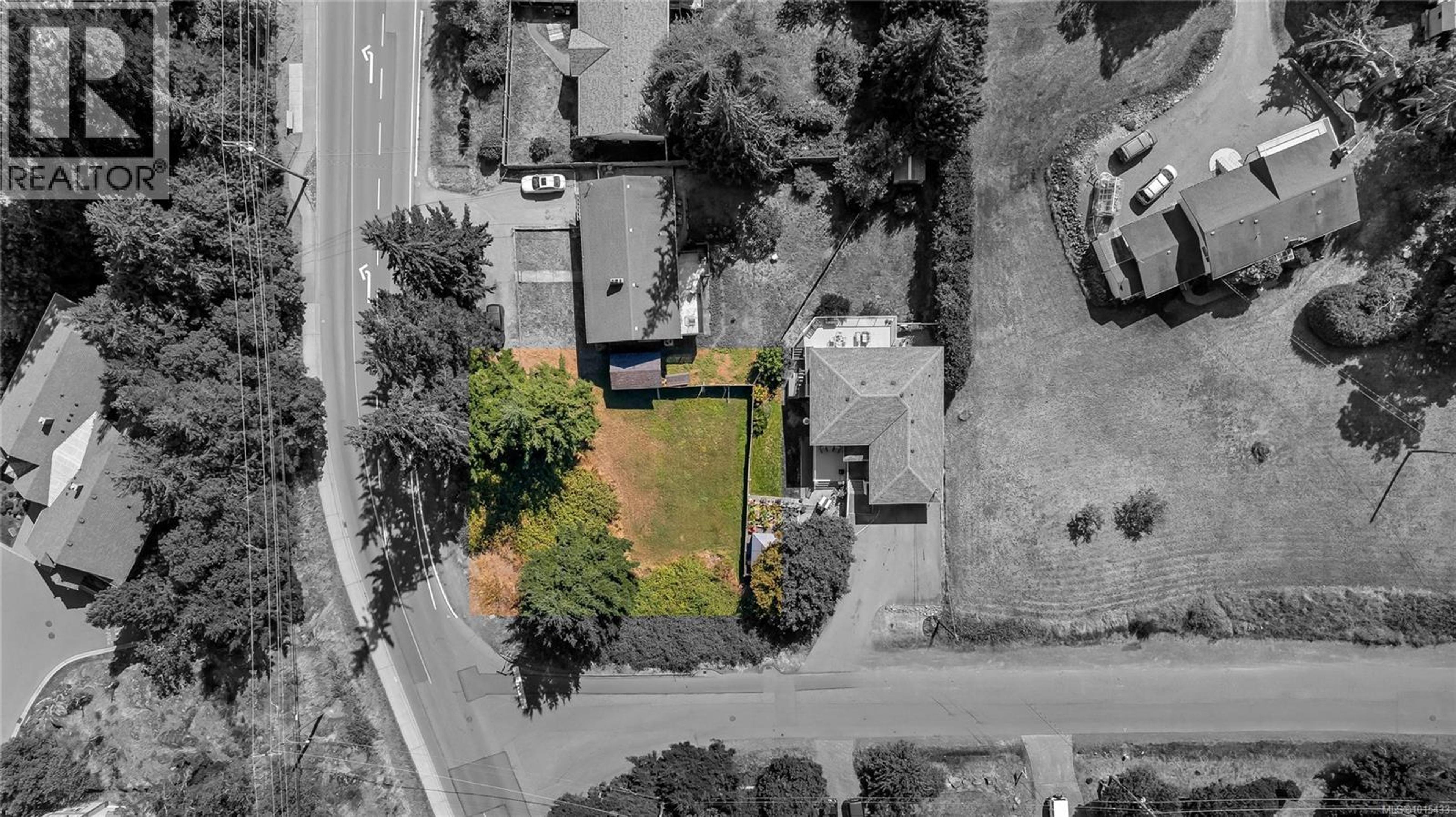 505 Windthrop Rd, Colwood - Exteriors - Drone/Aerial View - Photo 2