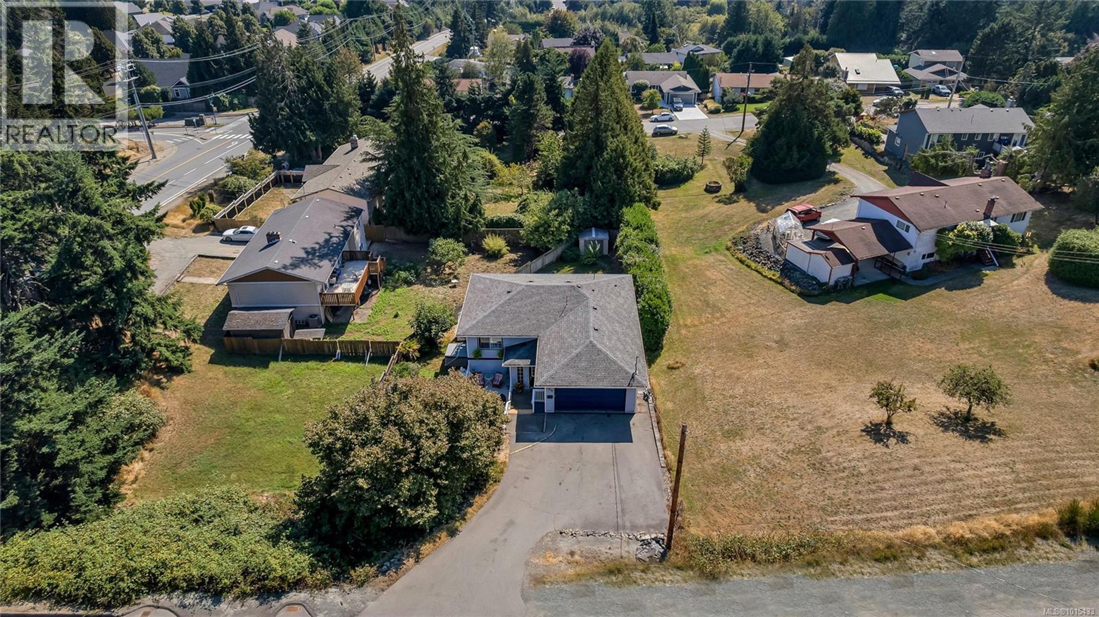 505 Windthrop Rd, Colwood - Exteriors - Drone/Aerial View - Photo 7