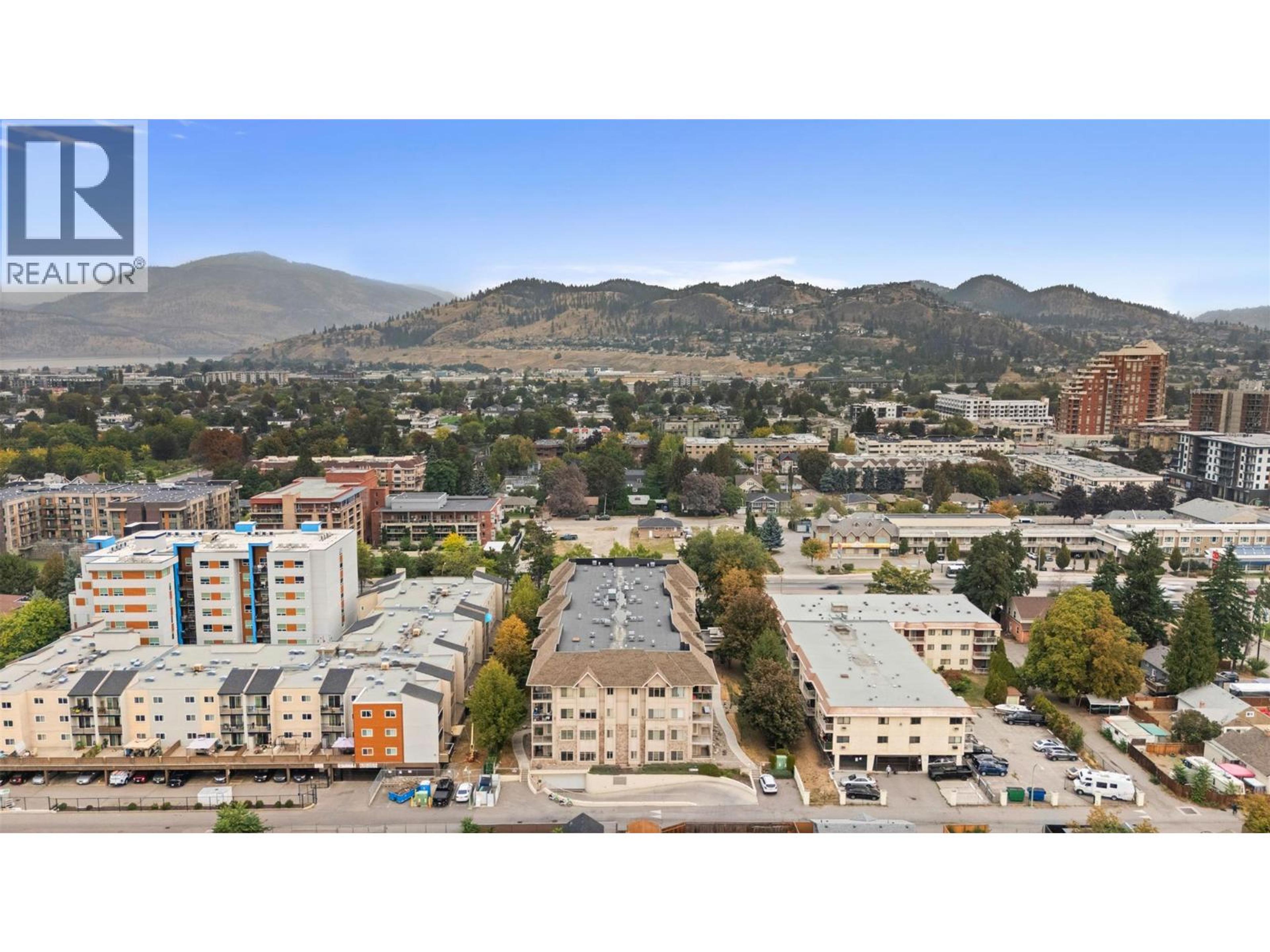 1007 Harvey Avenue, Kelowna - Exteriors - Full Complex View, Drone/Aerial View - Photo 2