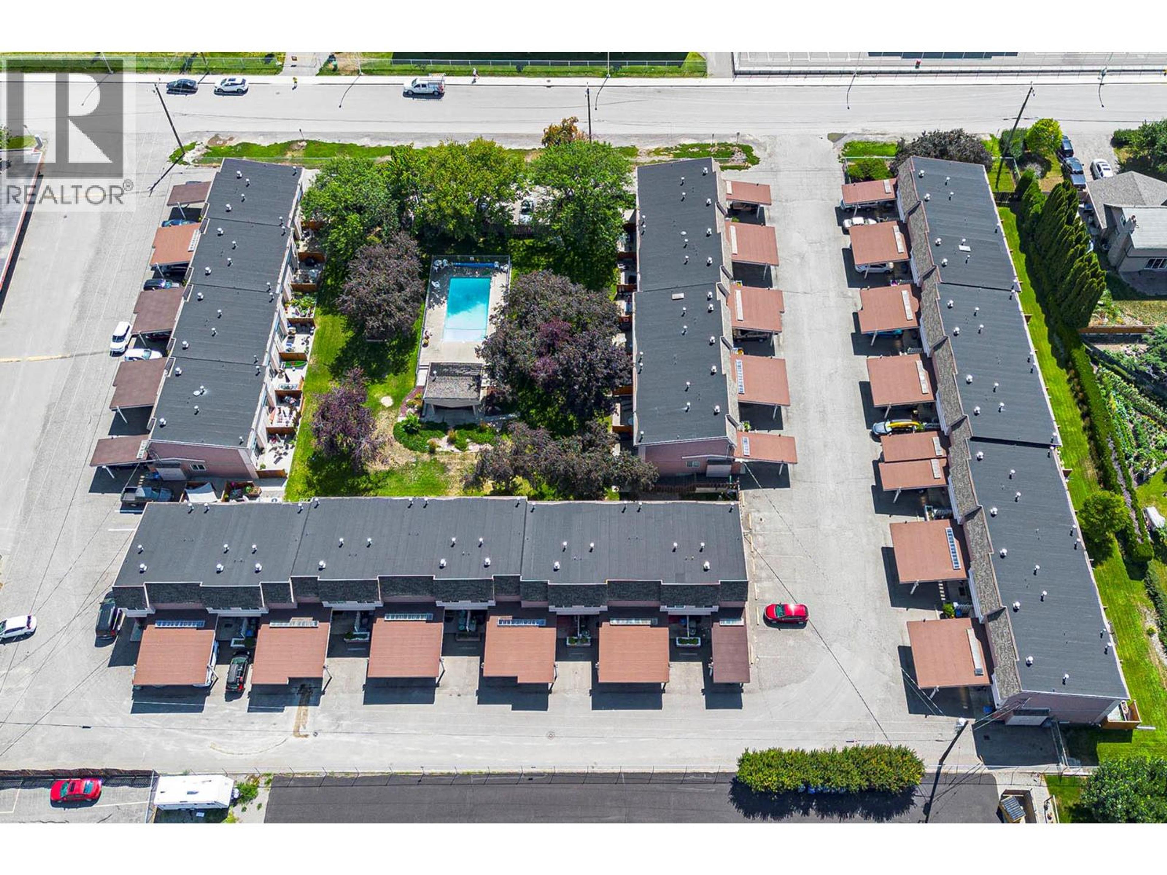 1980 GLENWOOD Drive, Kamloops - Exteriors - Full Complex View, Drone/Aerial View - Photo 6