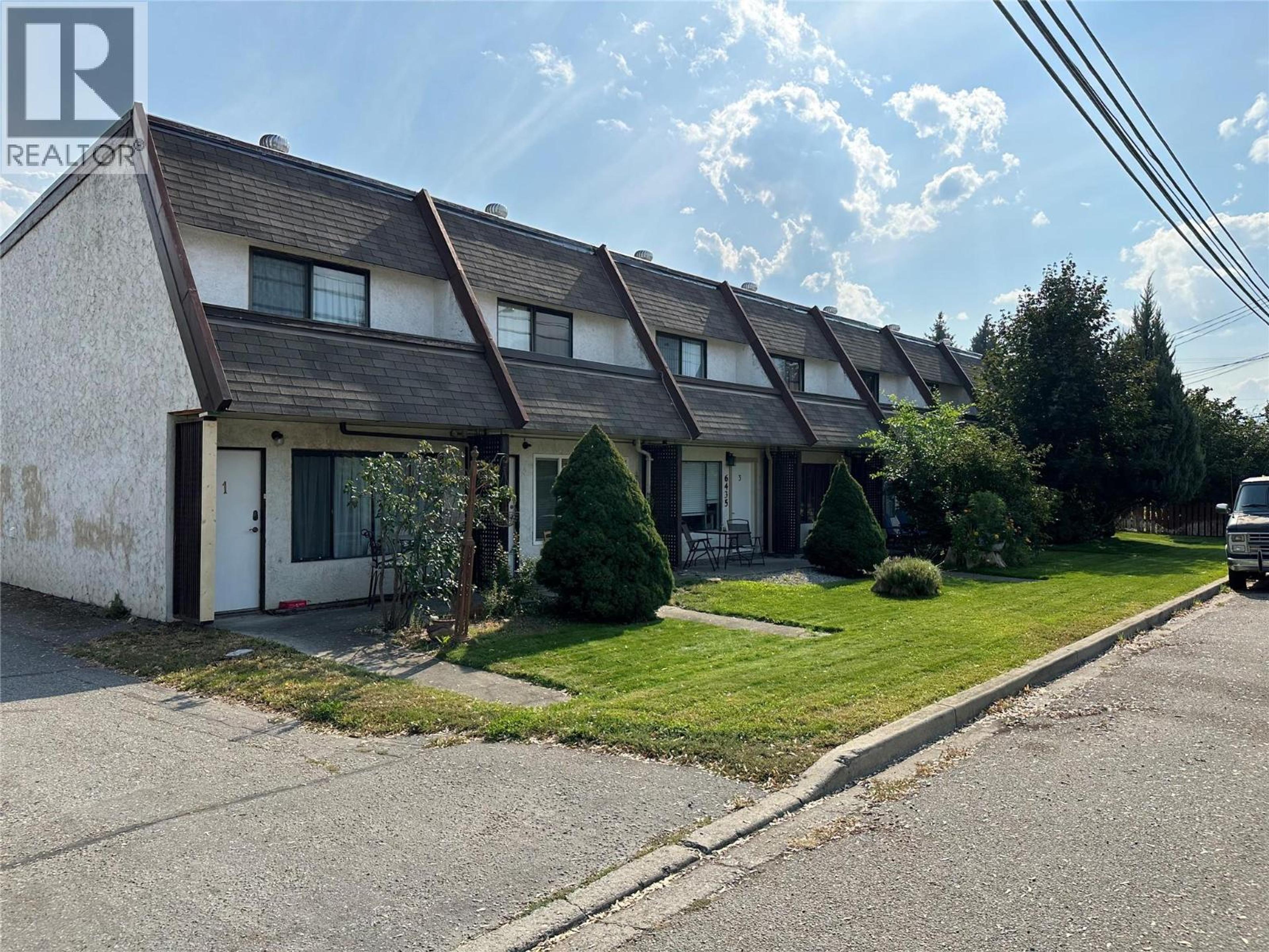 6435 PARK Drive, Oliver - Exteriors - Full Complex View - Photo 1