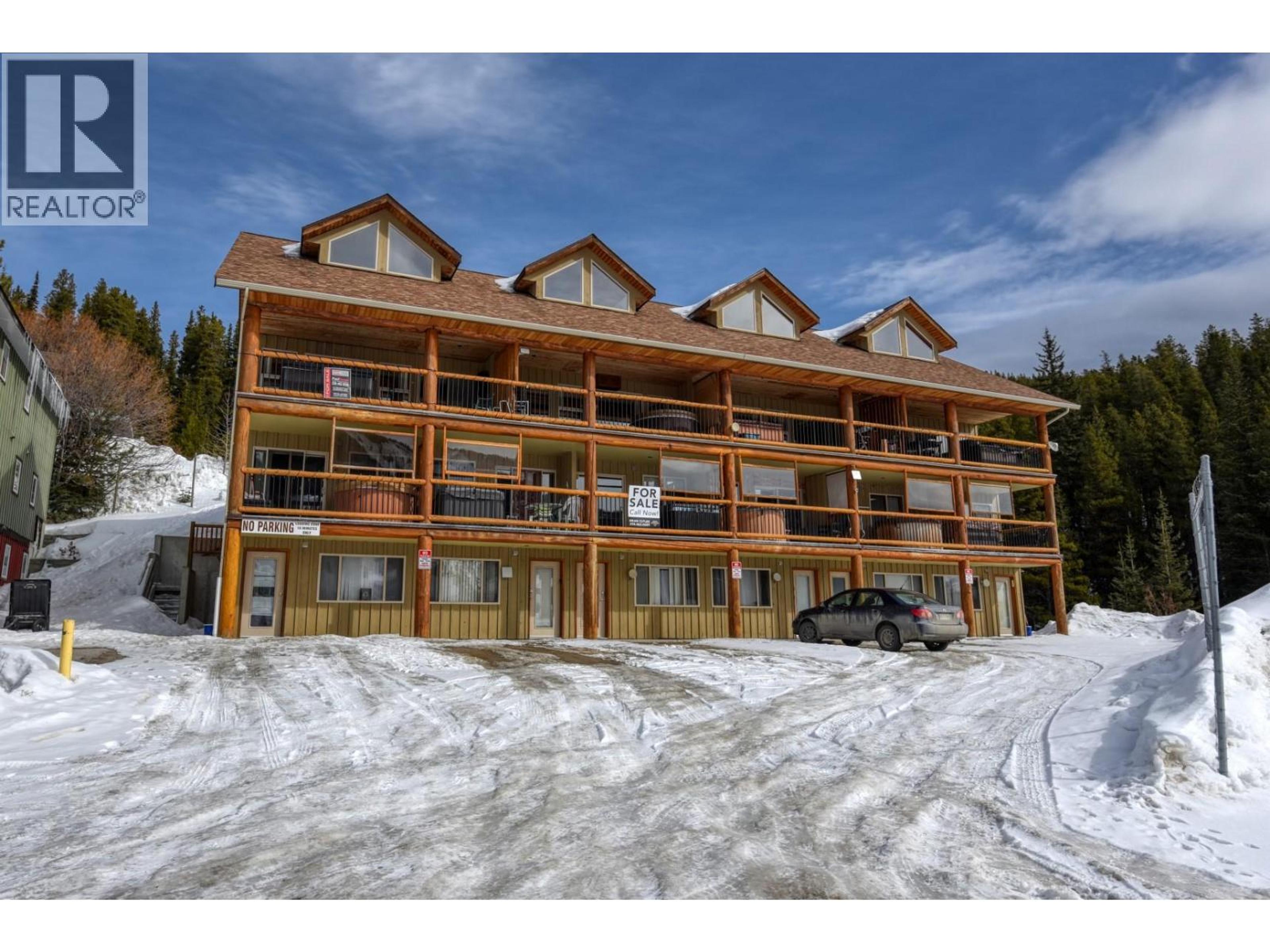 161 Clearview Crescent, Apex Mountain - Exteriors - Photo 1