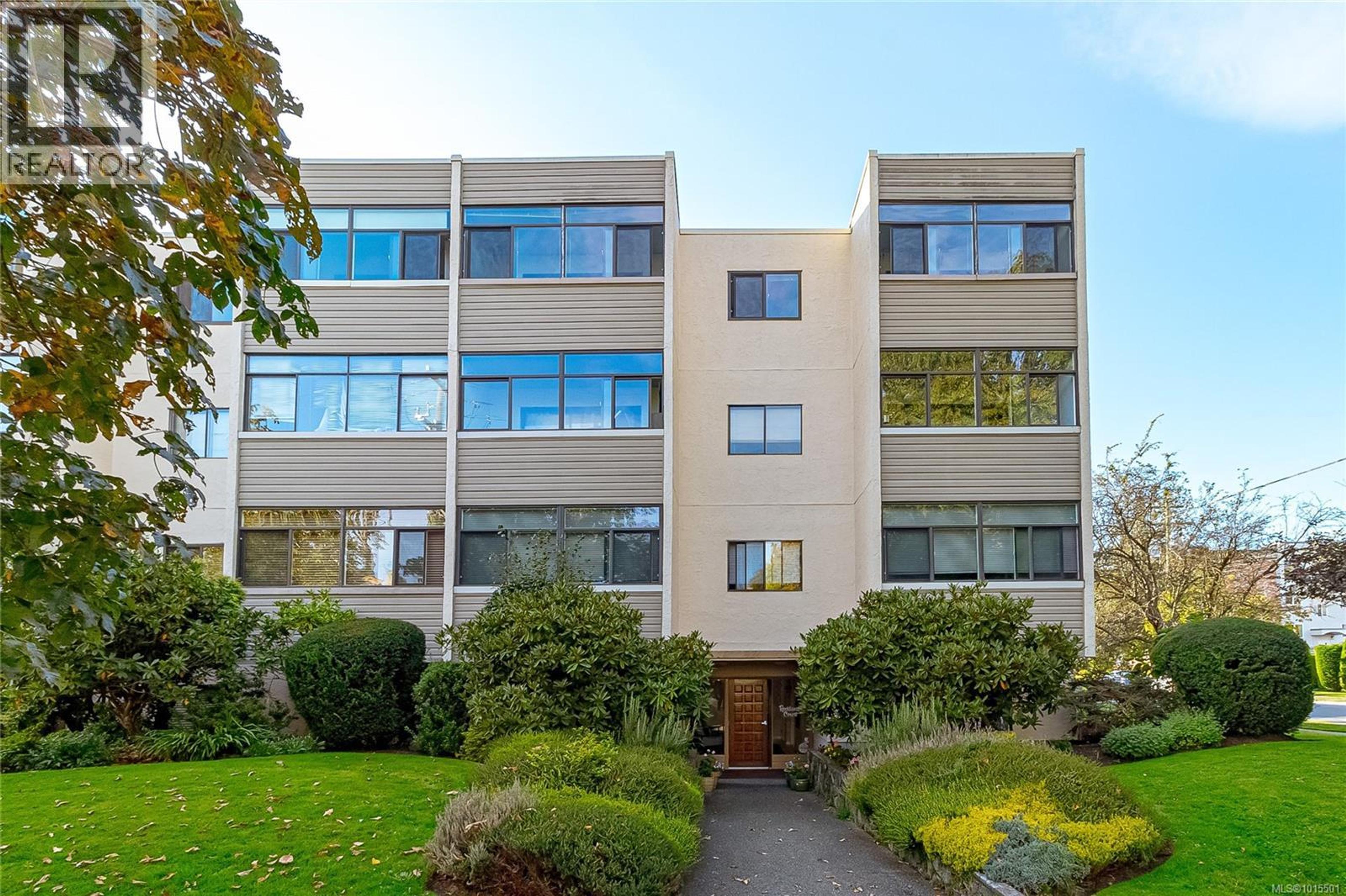 924 Cook St, Victoria - Exteriors - Photo 1