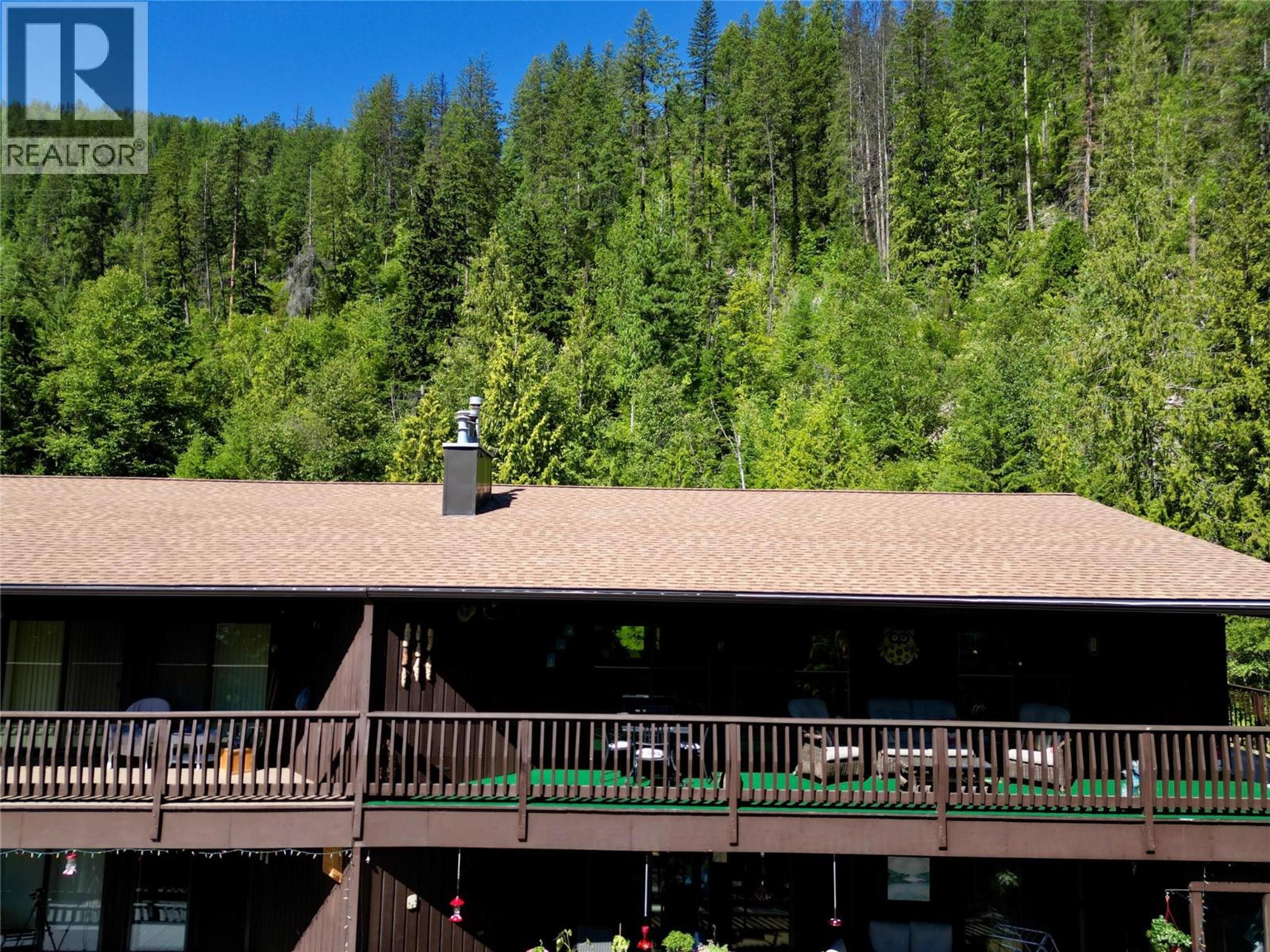 1691 3A Highway, Nelson - Exteriors - Photo 1