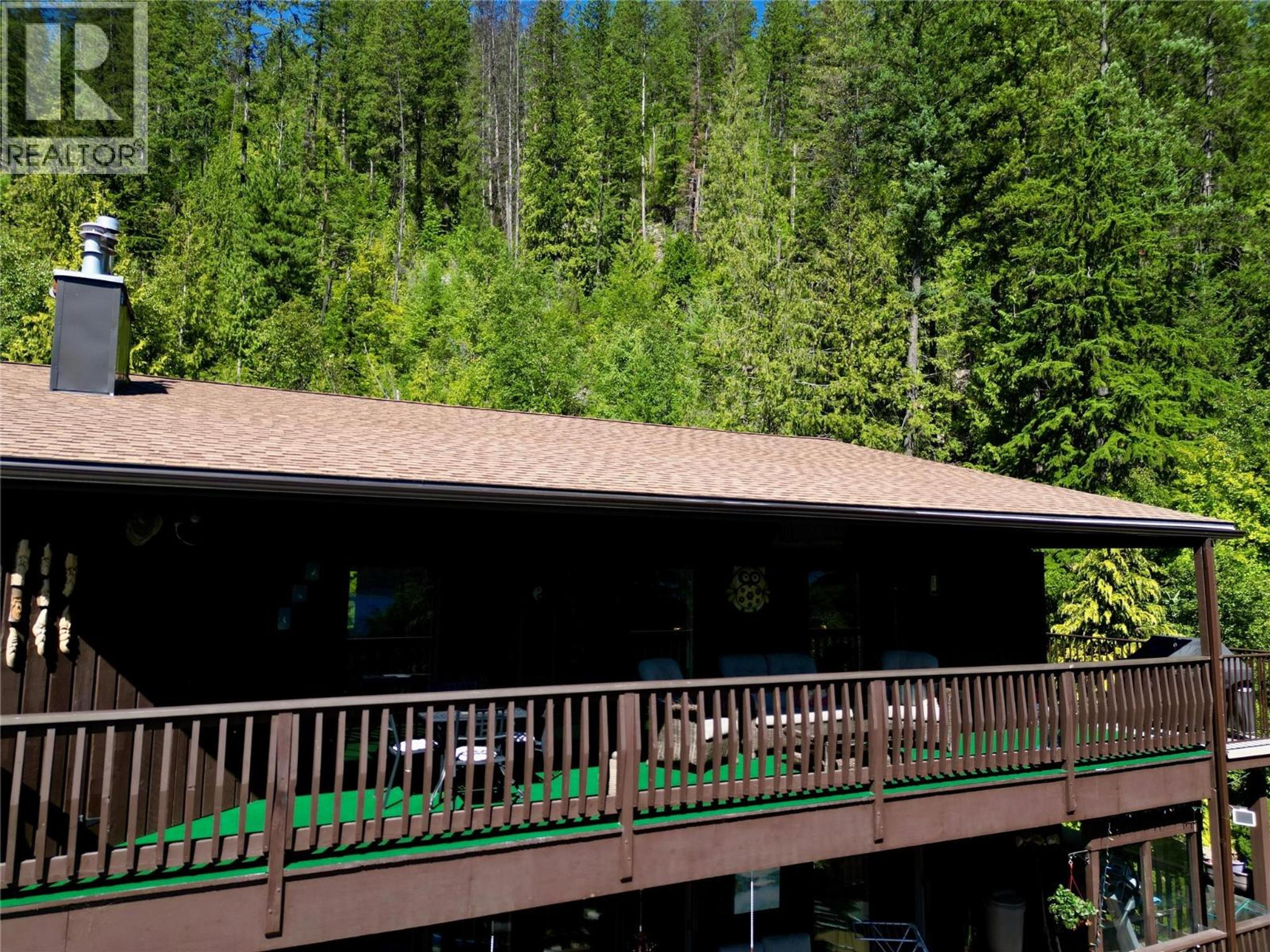 1691 3A Highway, Nelson - Exteriors - Photo 3