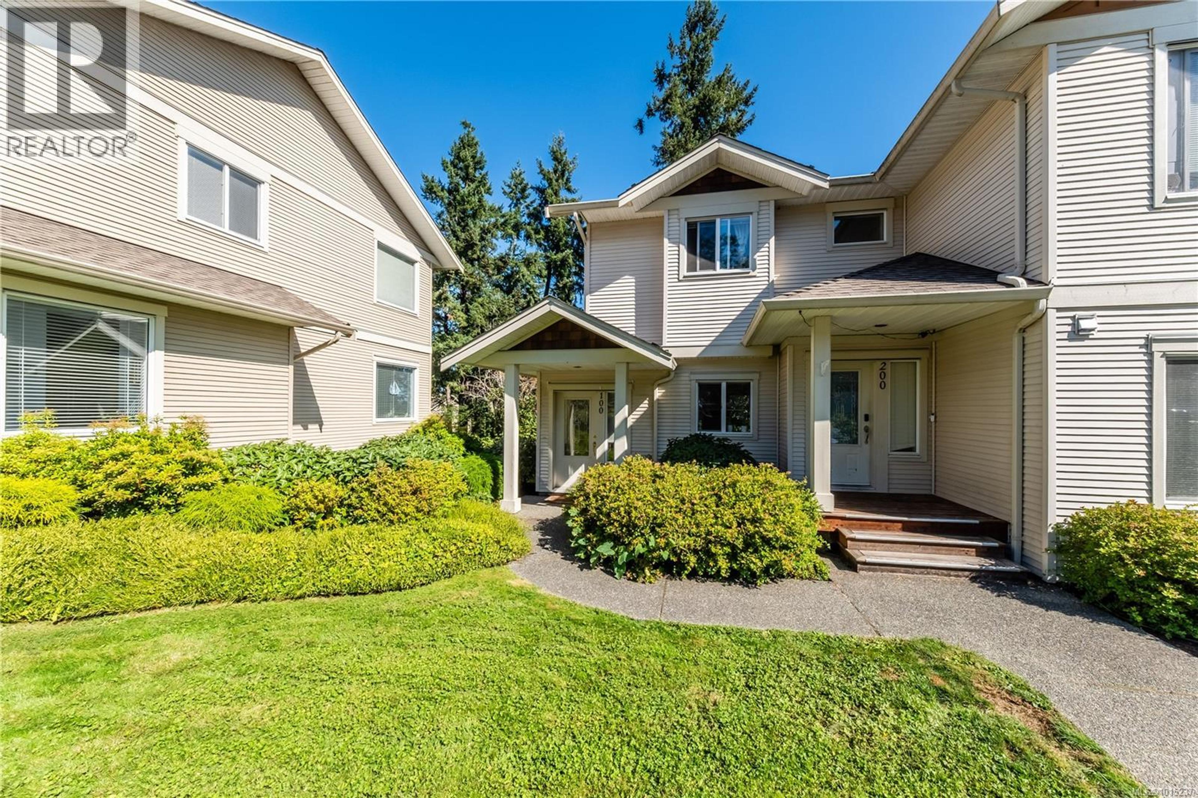 834 Varsity Way, Nanaimo - Exteriors - Full Complex View - Photo 7