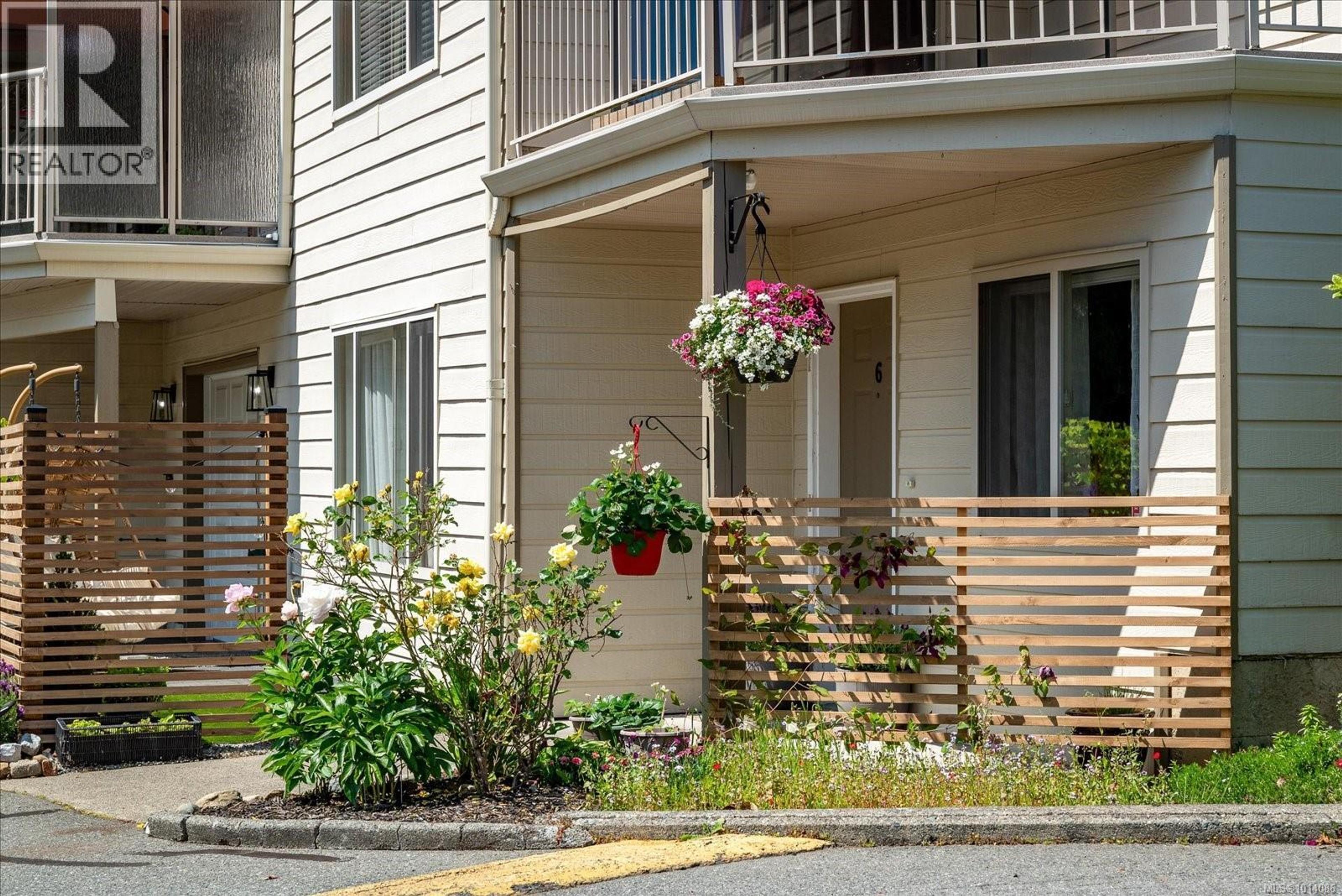 4271 Wellington Rd, Nanaimo - Exteriors - Photo 8