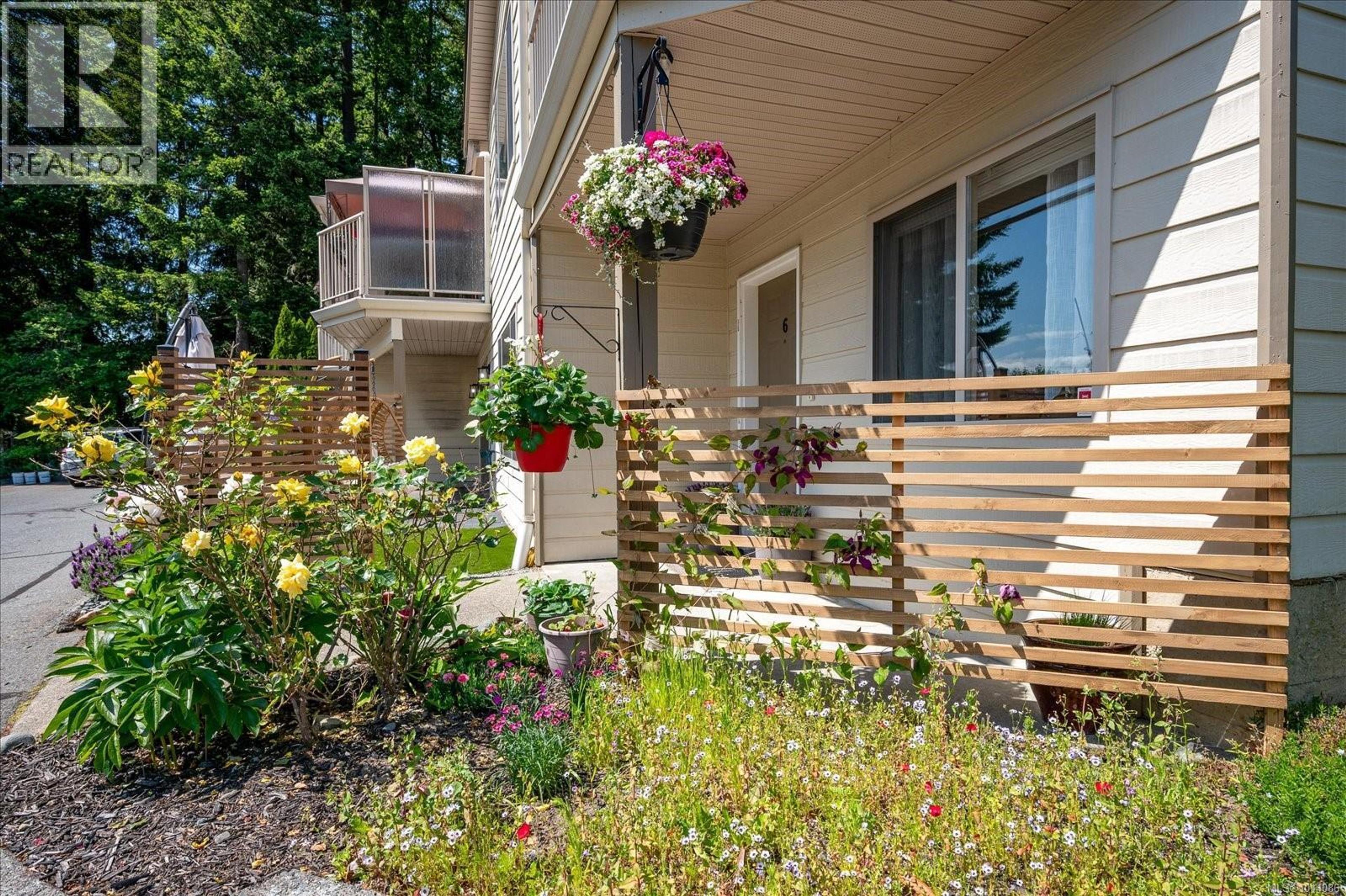 4271 Wellington Rd, Nanaimo - Exteriors - Photo 13