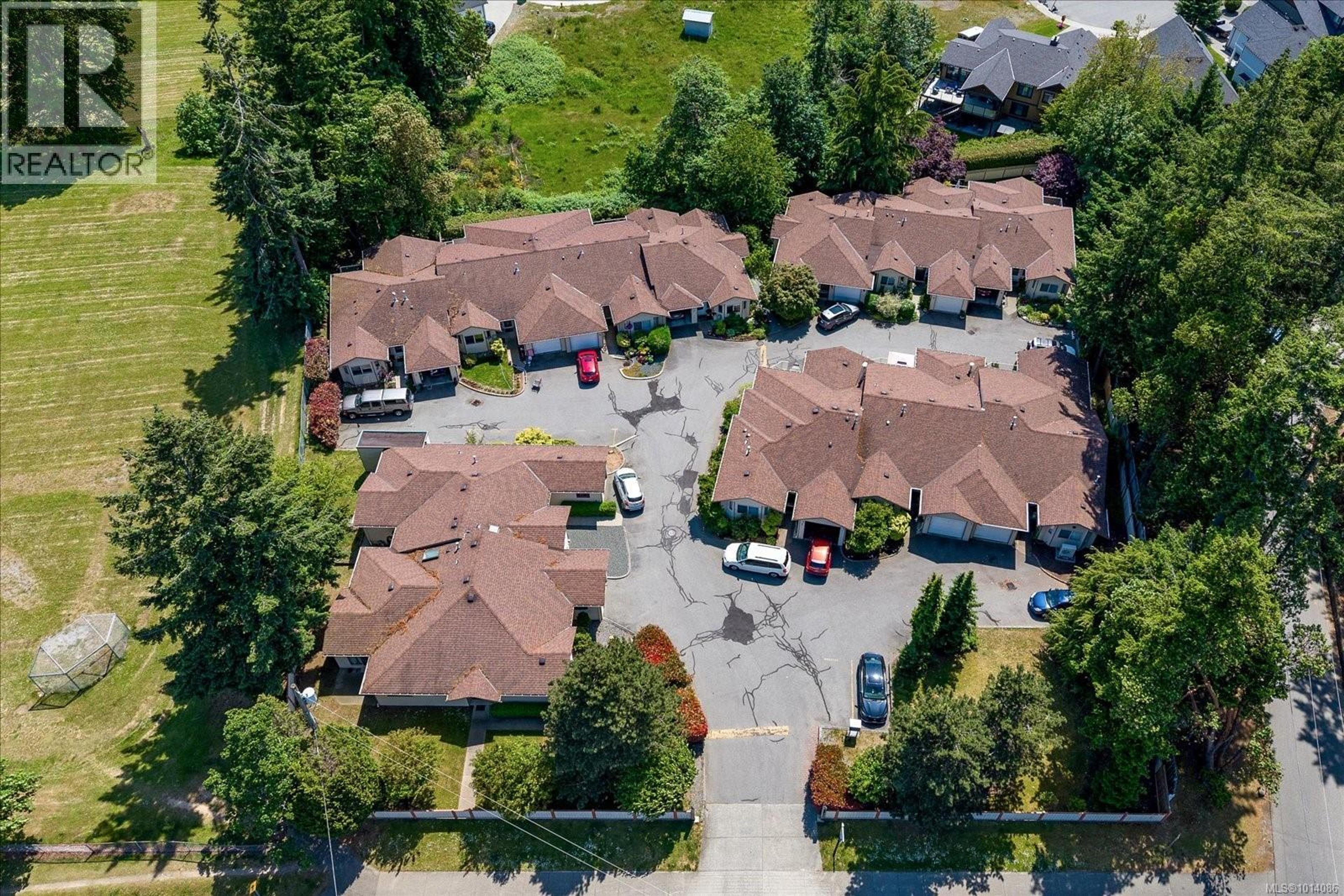 4271 Wellington Rd, Nanaimo - Exteriors - Full Complex View, Drone/Aerial View - Photo 14