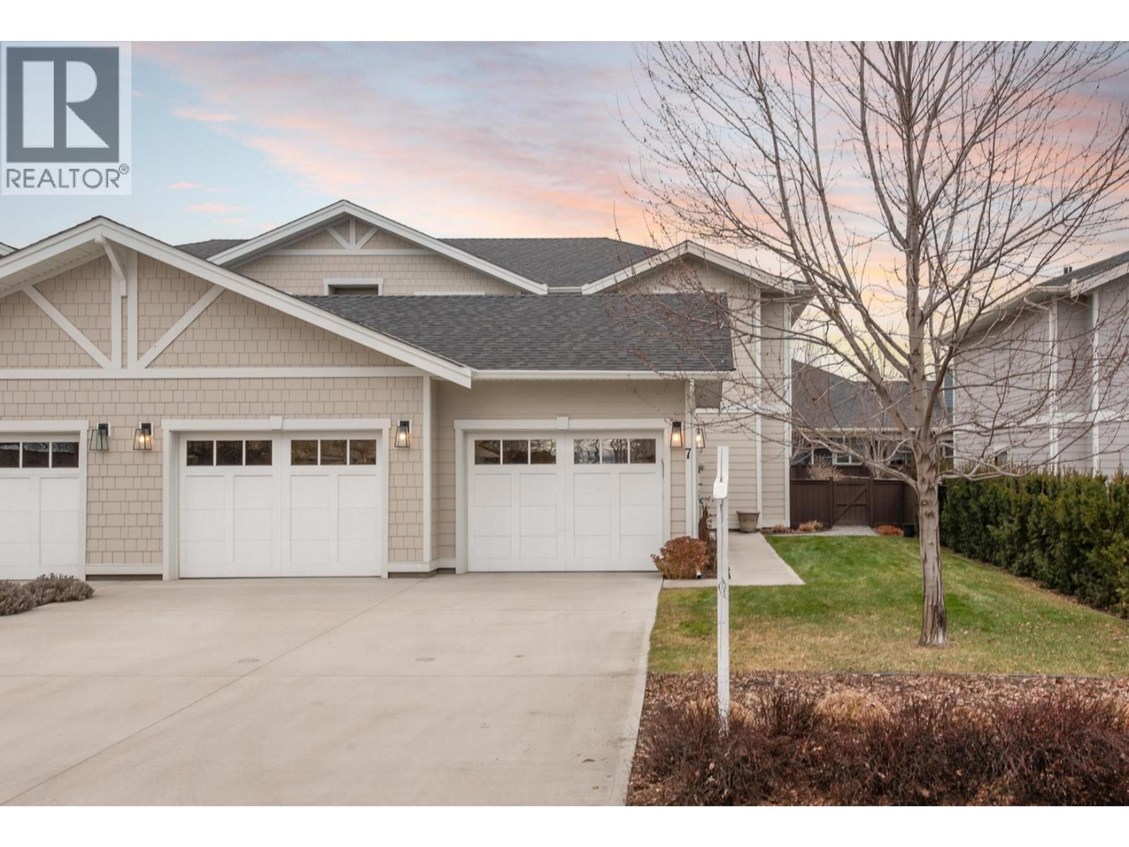 1940 KLO Road, Kelowna - Exteriors - Full Complex View - Photo 1