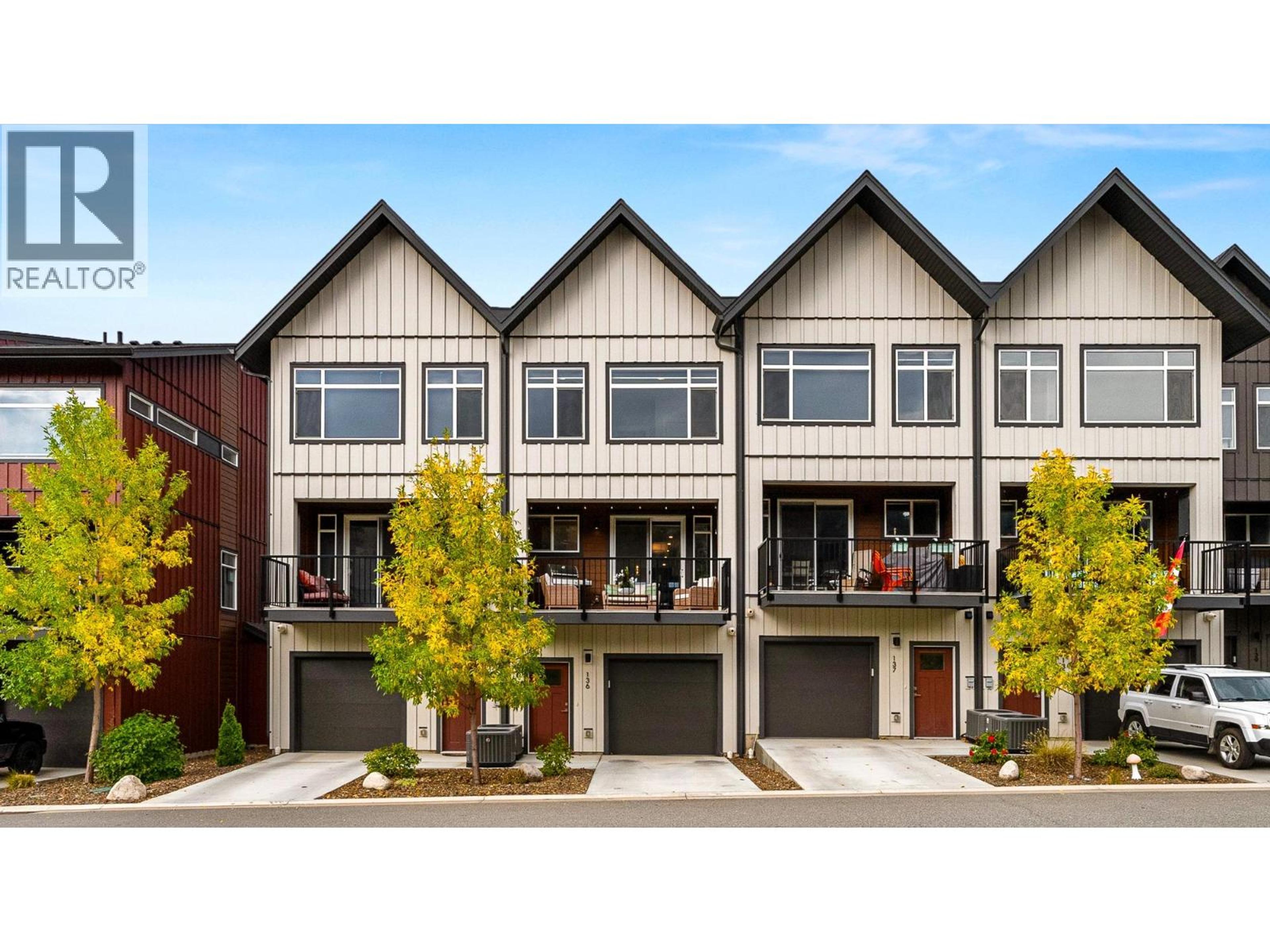 1901 Qu'appelle Boulevard, Kamloops - Exteriors - Full Complex View - Photo 3