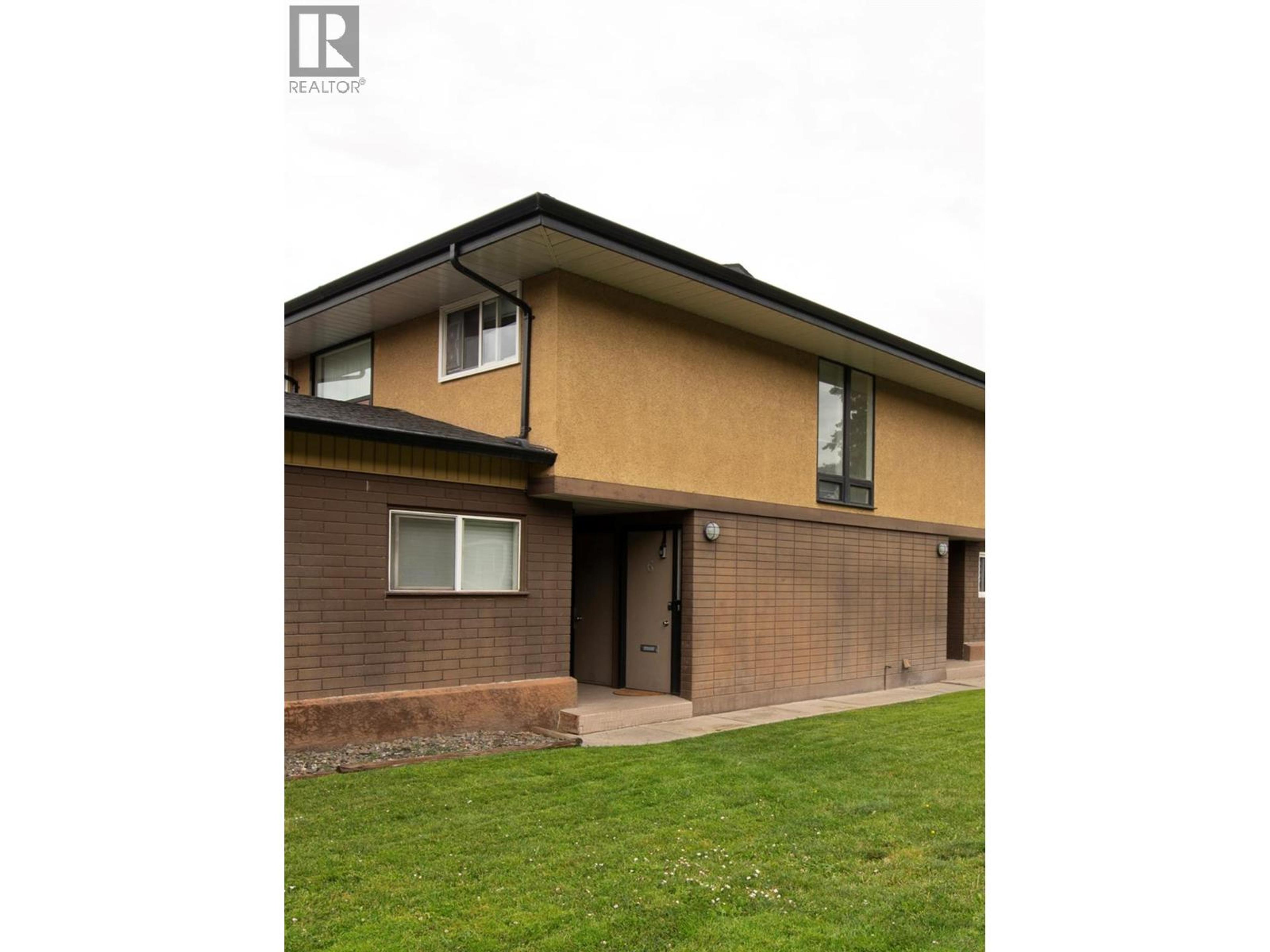 1291 Bernard Avenue, Kelowna - Exteriors - Photo 1