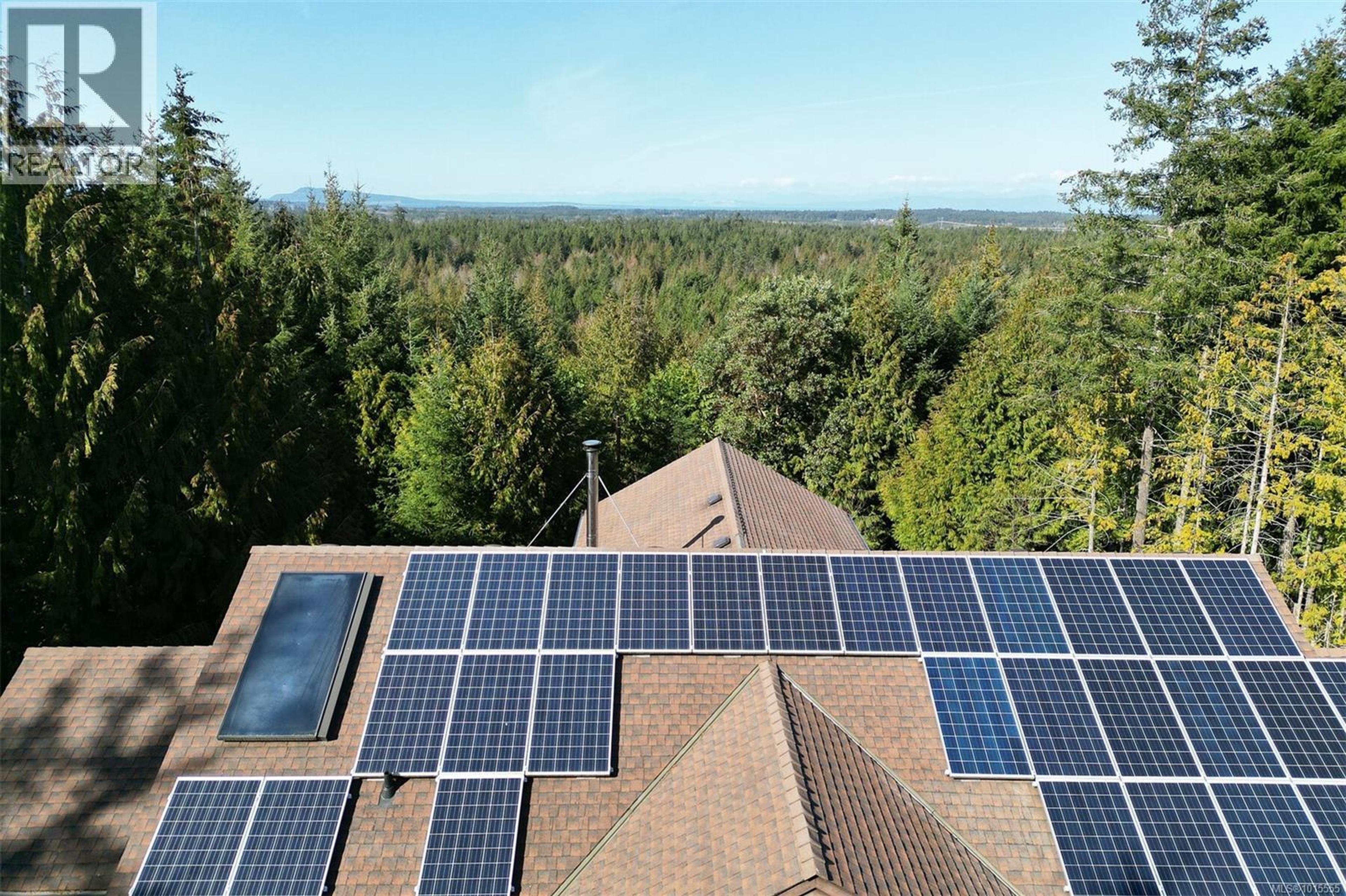 1860 Ashling Rd, Qualicum Beach - Exteriors - Drone/Aerial View - Photo 11