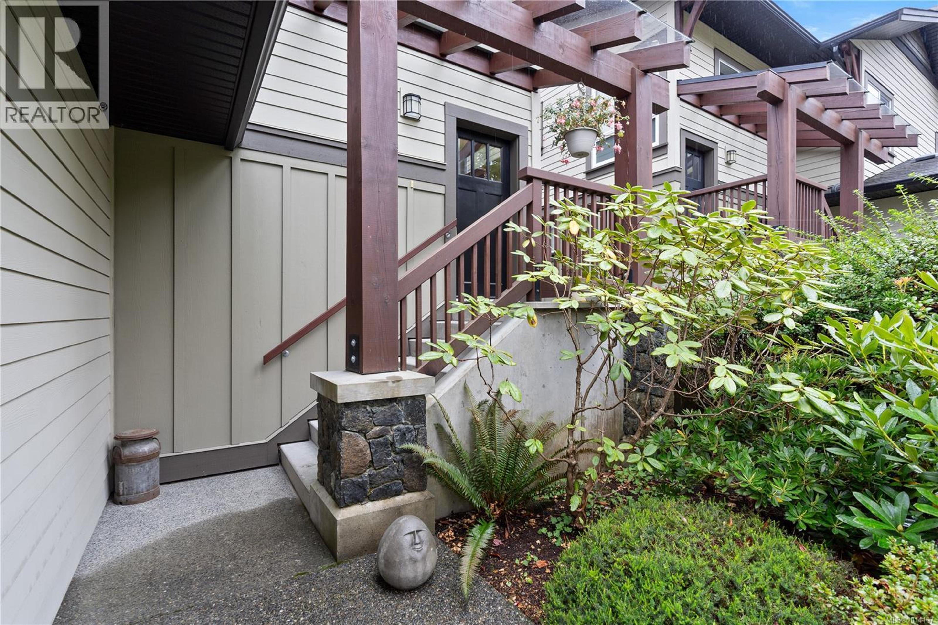 2234 Stone Creek Pl, Sooke - Exteriors - Photo 9