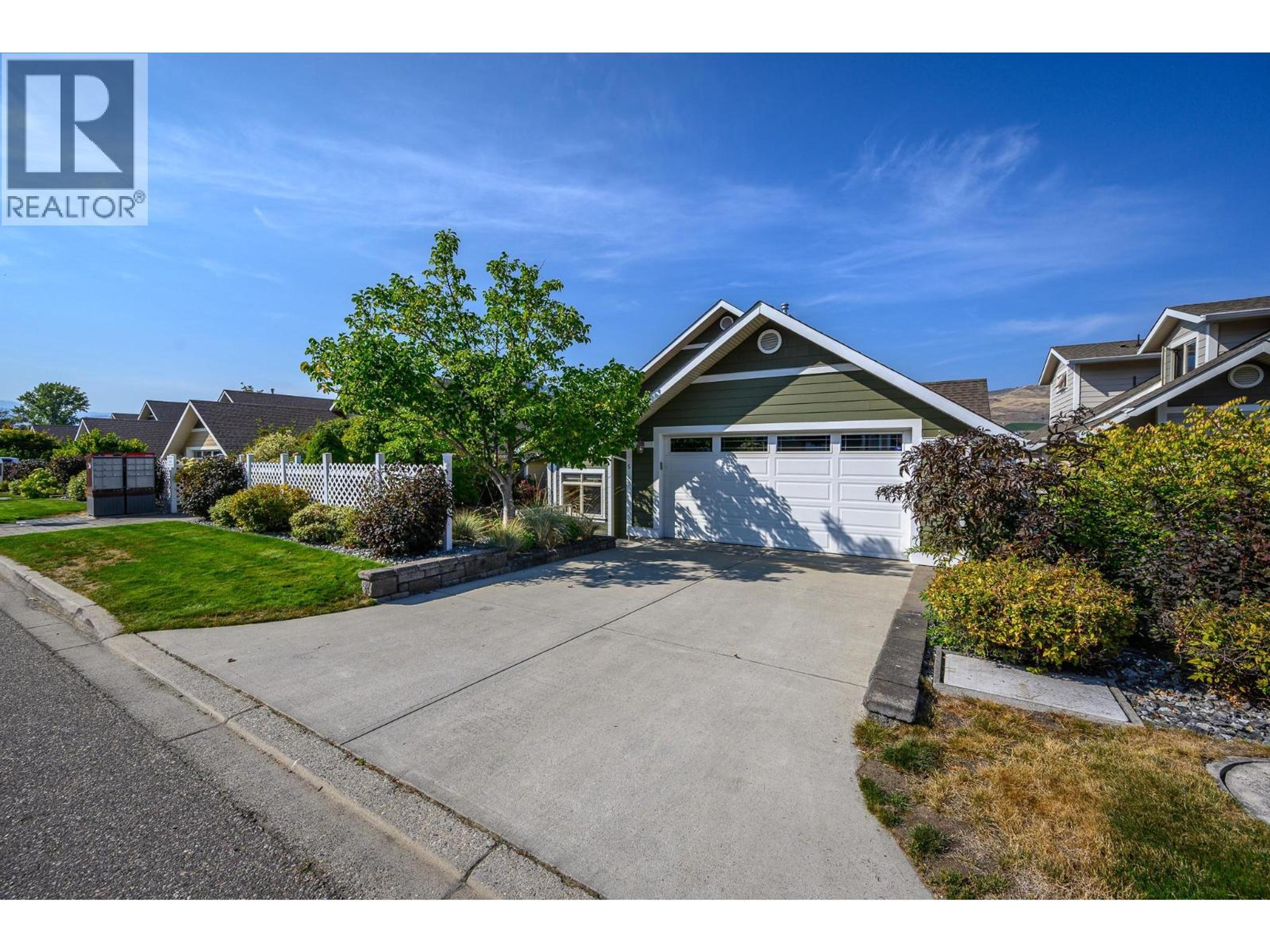 7769 Okanagan Landing Road, Vernon - Exteriors - Photo 4