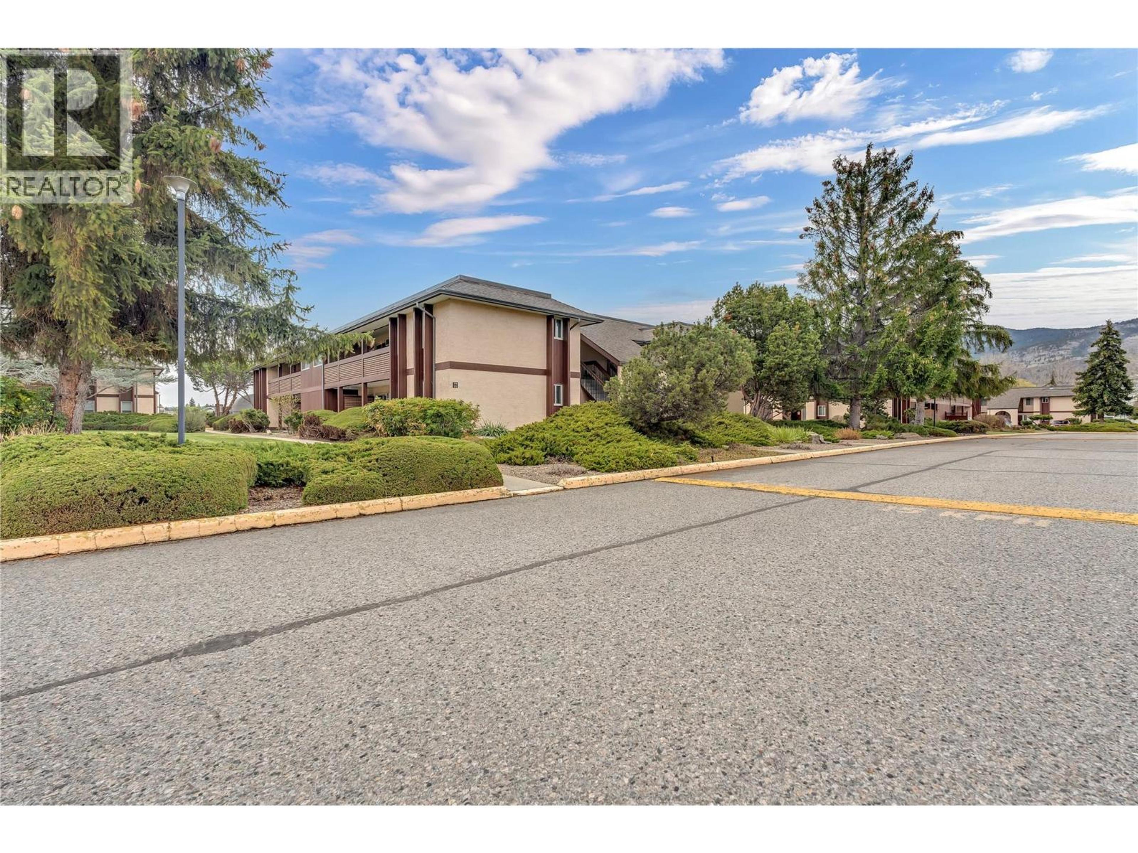 3140 Wilson Street, Penticton - Exteriors - Full Complex View - Photo 1