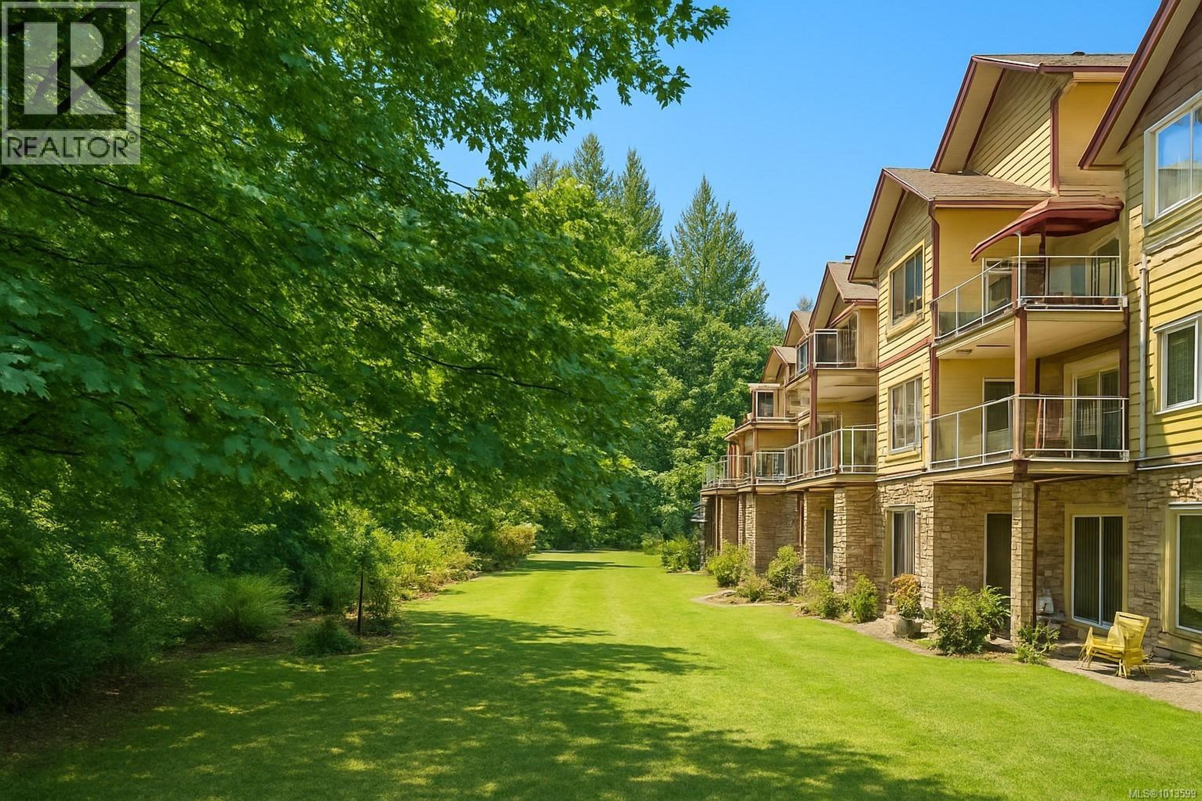 1244 4th Ave, Ladysmith - Exteriors - Full Complex View - Photo 1