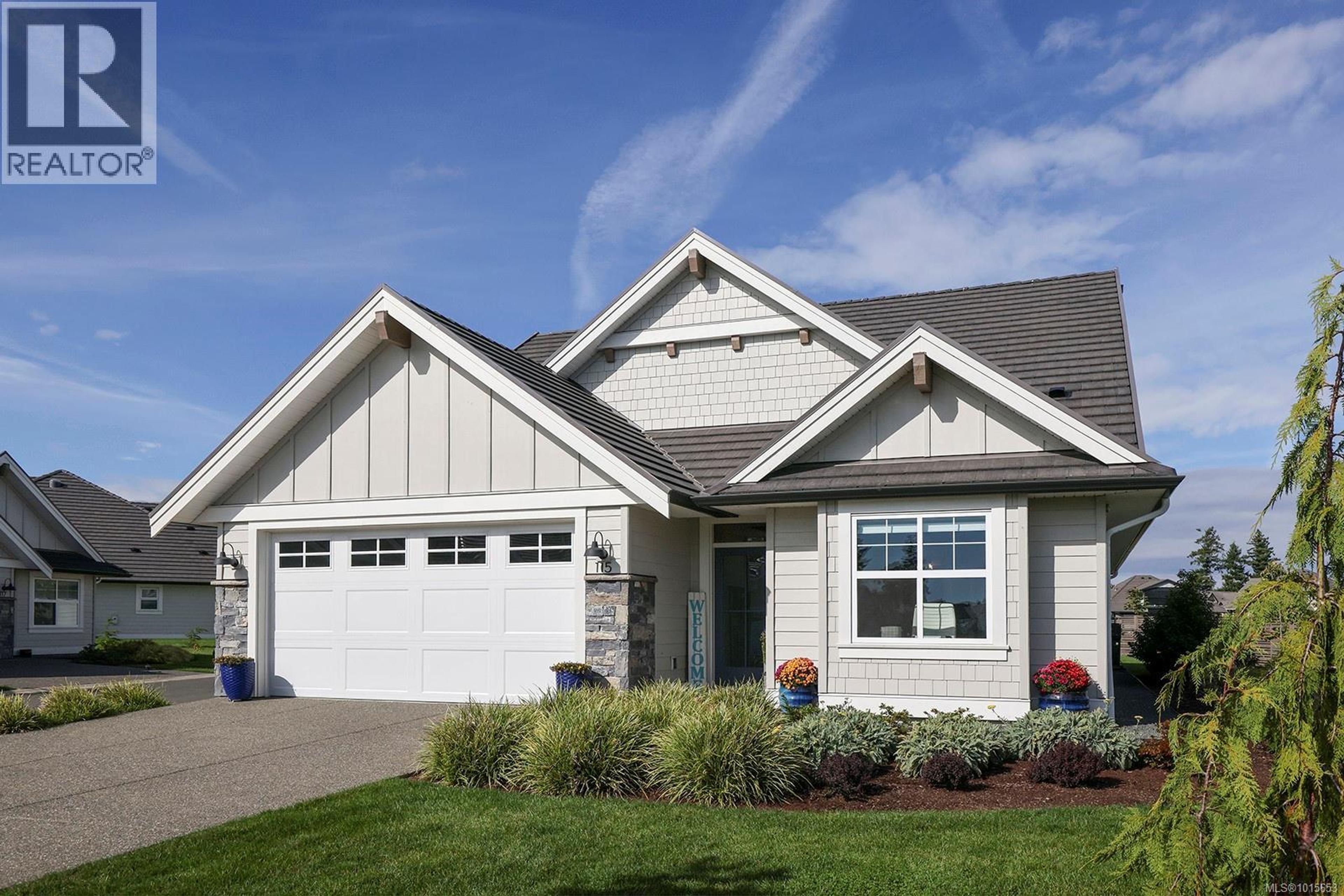 1444 Crown Isle Dr, Courtenay - Exteriors - Photo 1