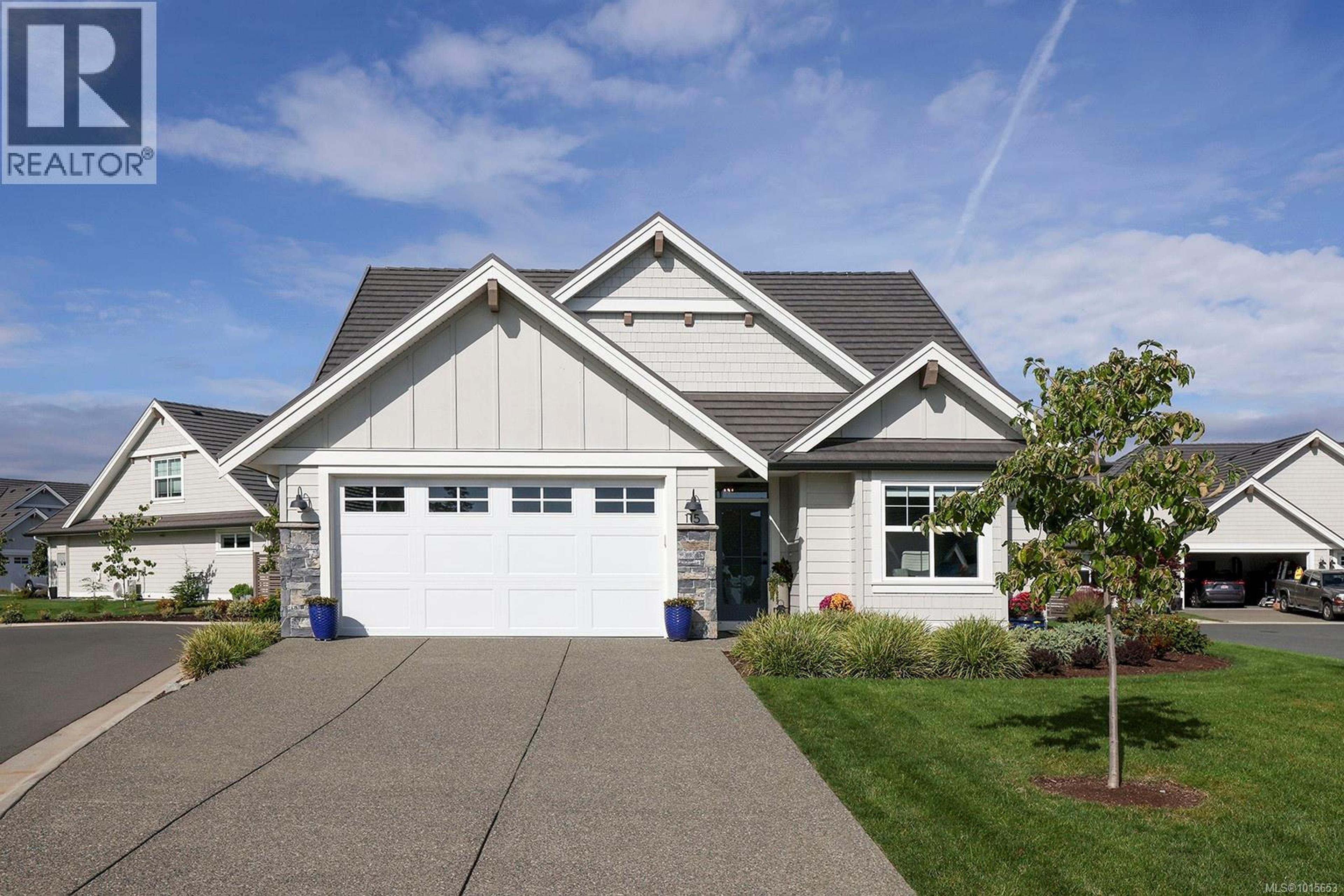 1444 Crown Isle Dr, Courtenay - Exteriors - Photo 9