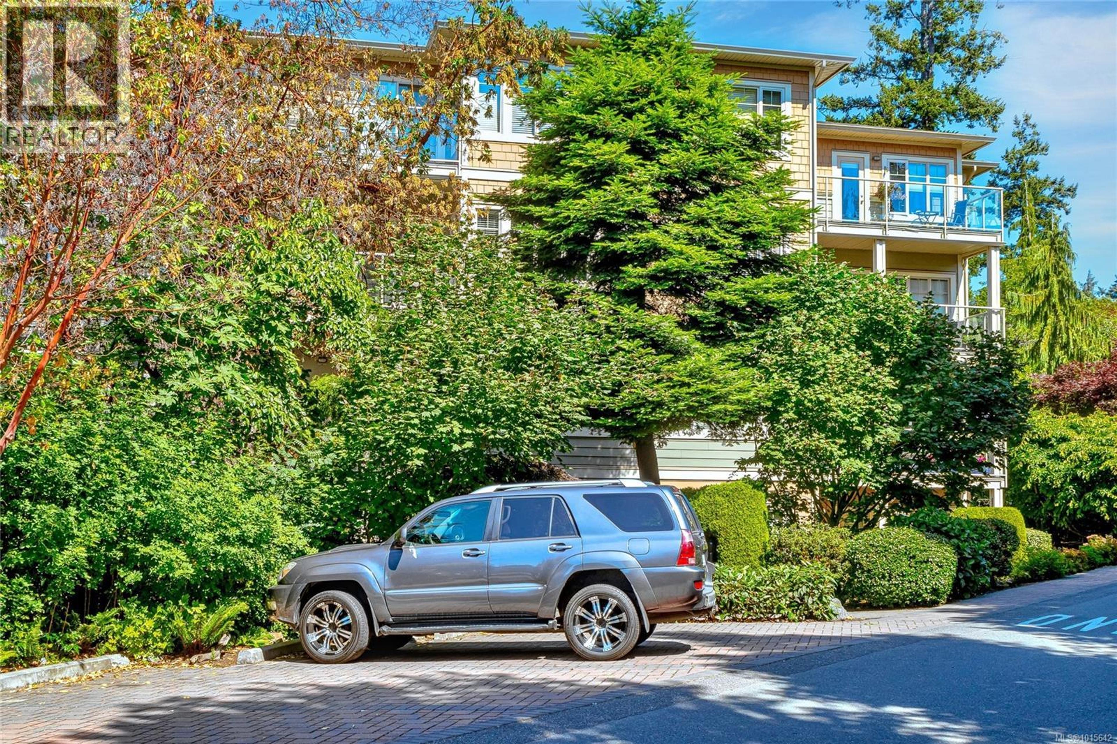 127 ALDERSMITH Pl, View Royal - Exteriors - Photo 1