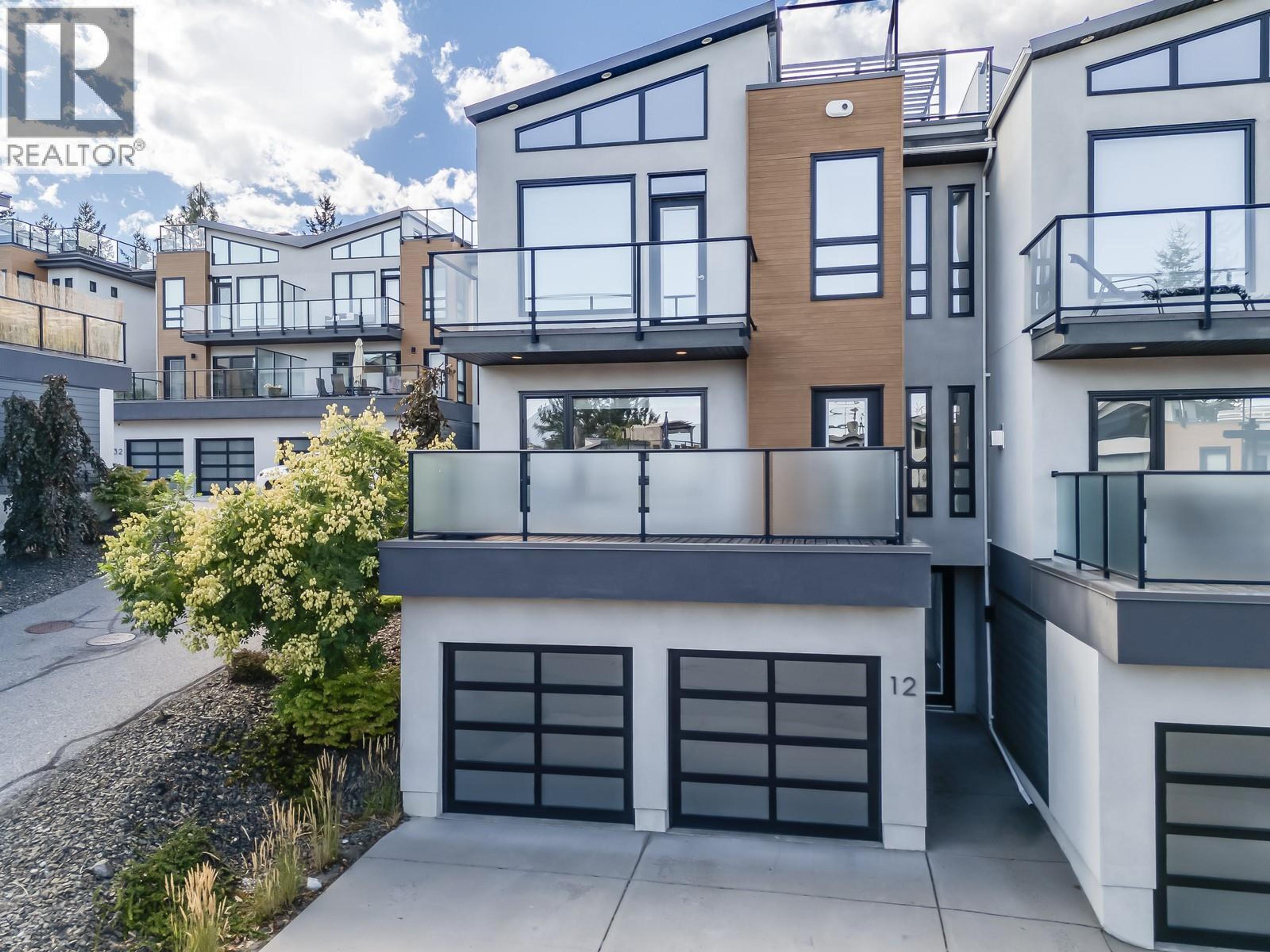 1818 Peak Point Court, West Kelowna - Exteriors - Full Complex View - Photo 5