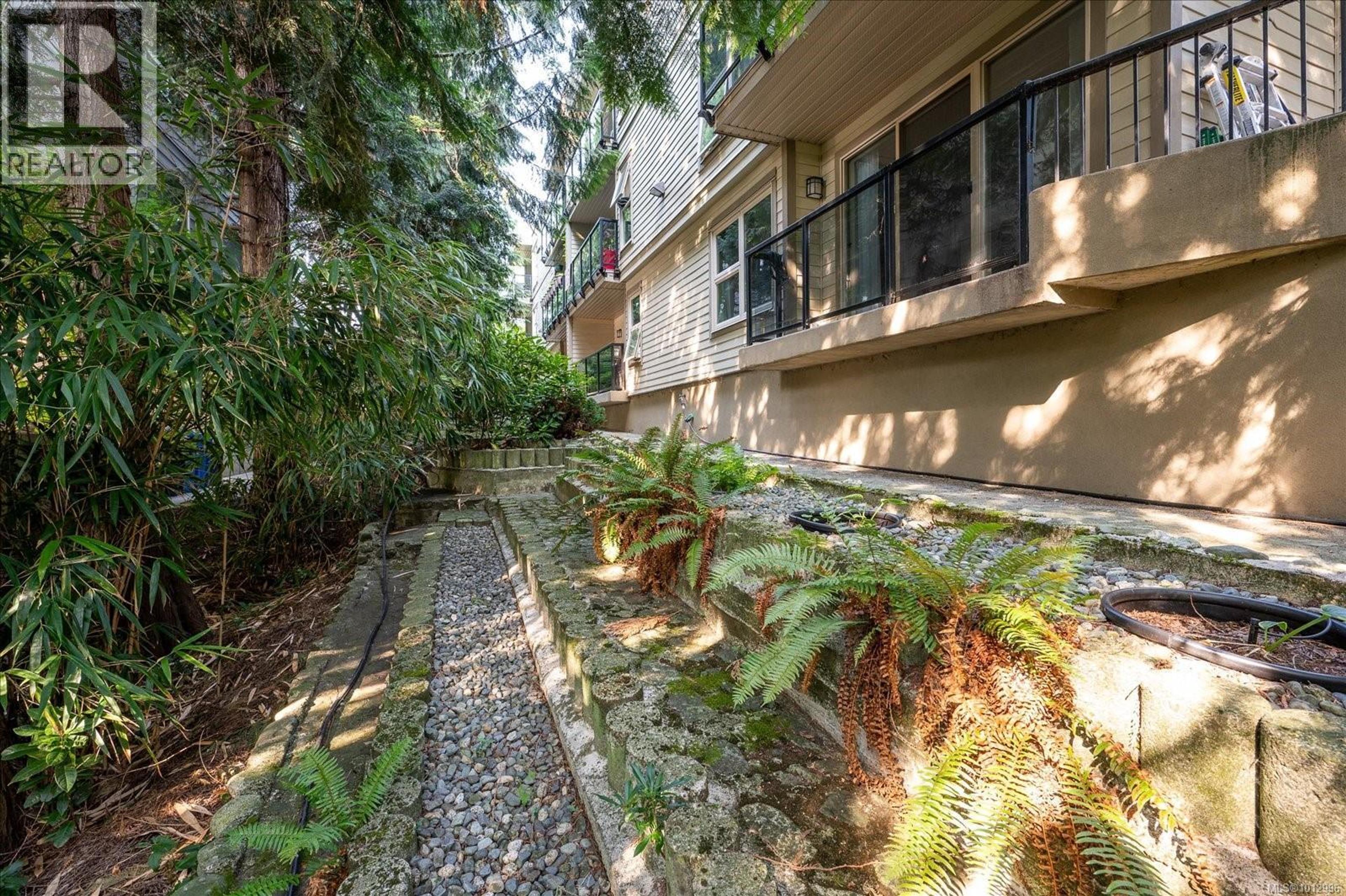 160 Vancouver Ave, Nanaimo - Exteriors - Photo 3