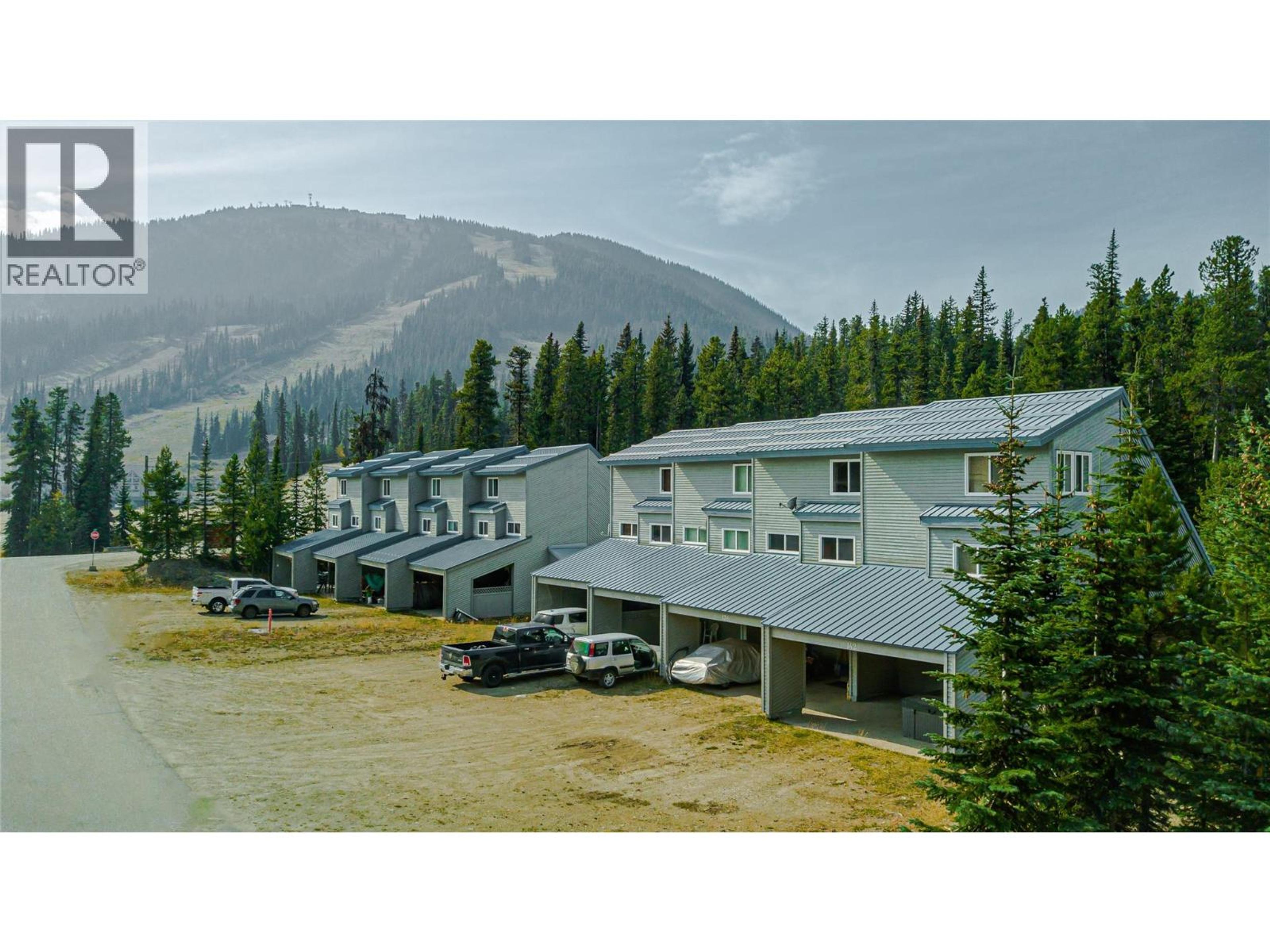 138 CLEARVIEW Road, Penticton - Exteriors - Full Complex View, Drone/Aerial View - Photo 4