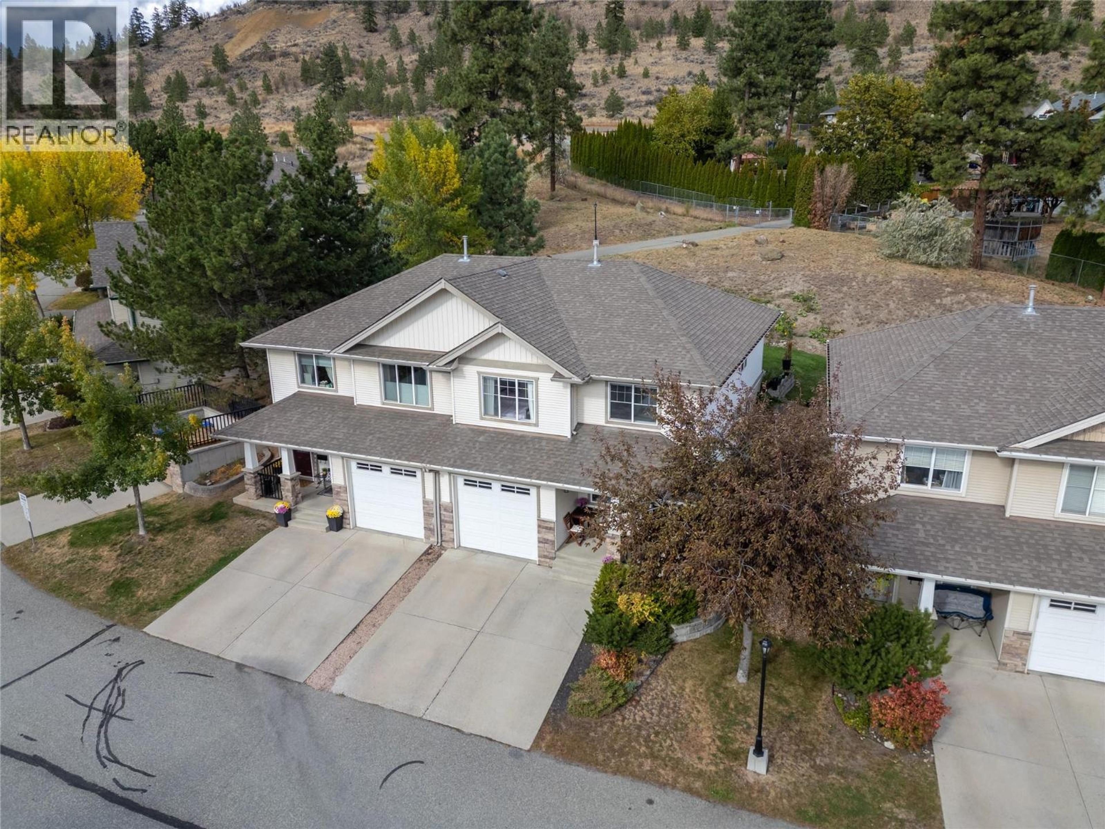 1940 HILLSIDE Drive, Kamloops - Exteriors - Drone/Aerial View - Photo 2