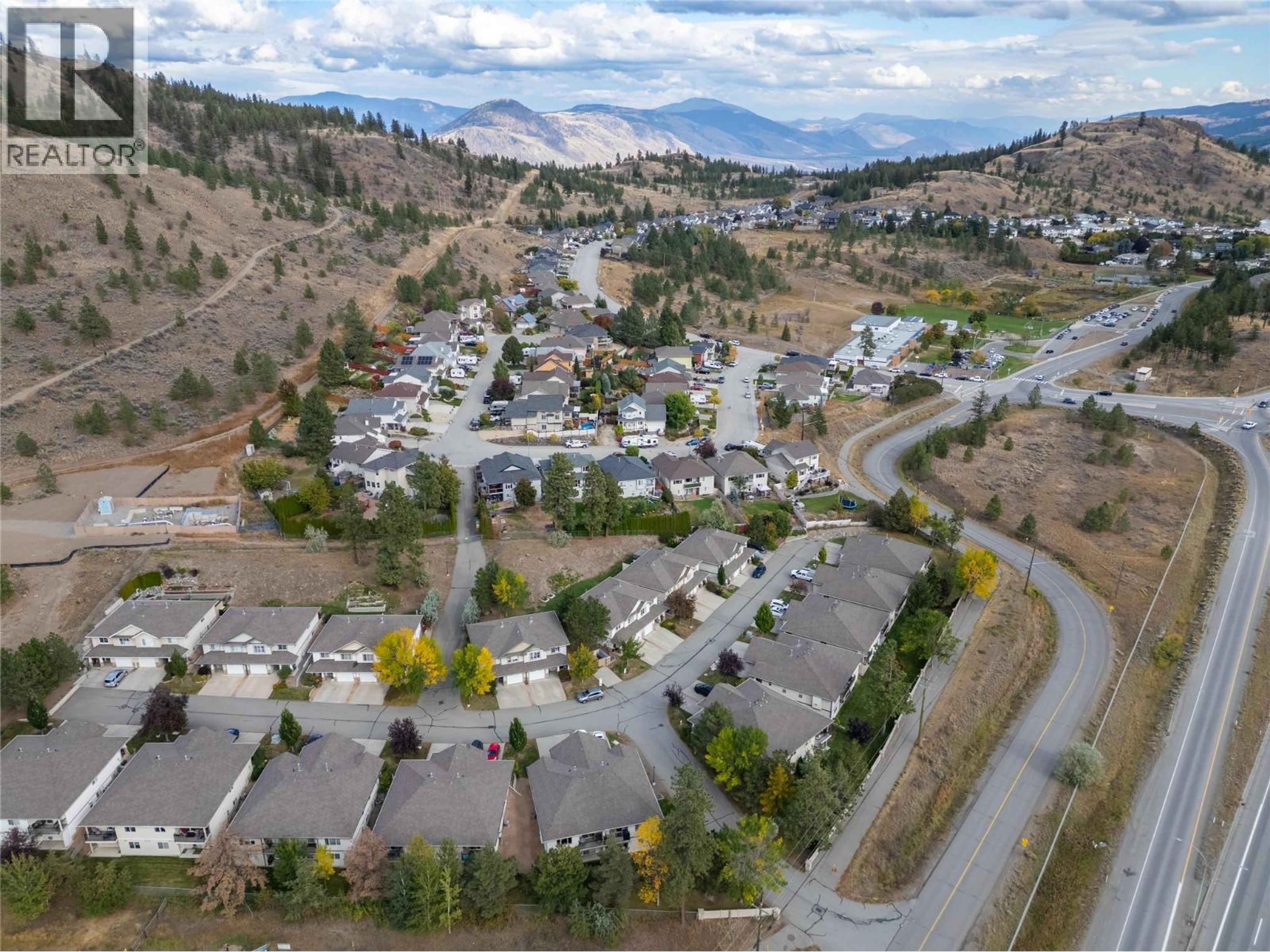 1940 HILLSIDE Drive, Kamloops - Exteriors - Full Complex View, Drone/Aerial View - Photo 3